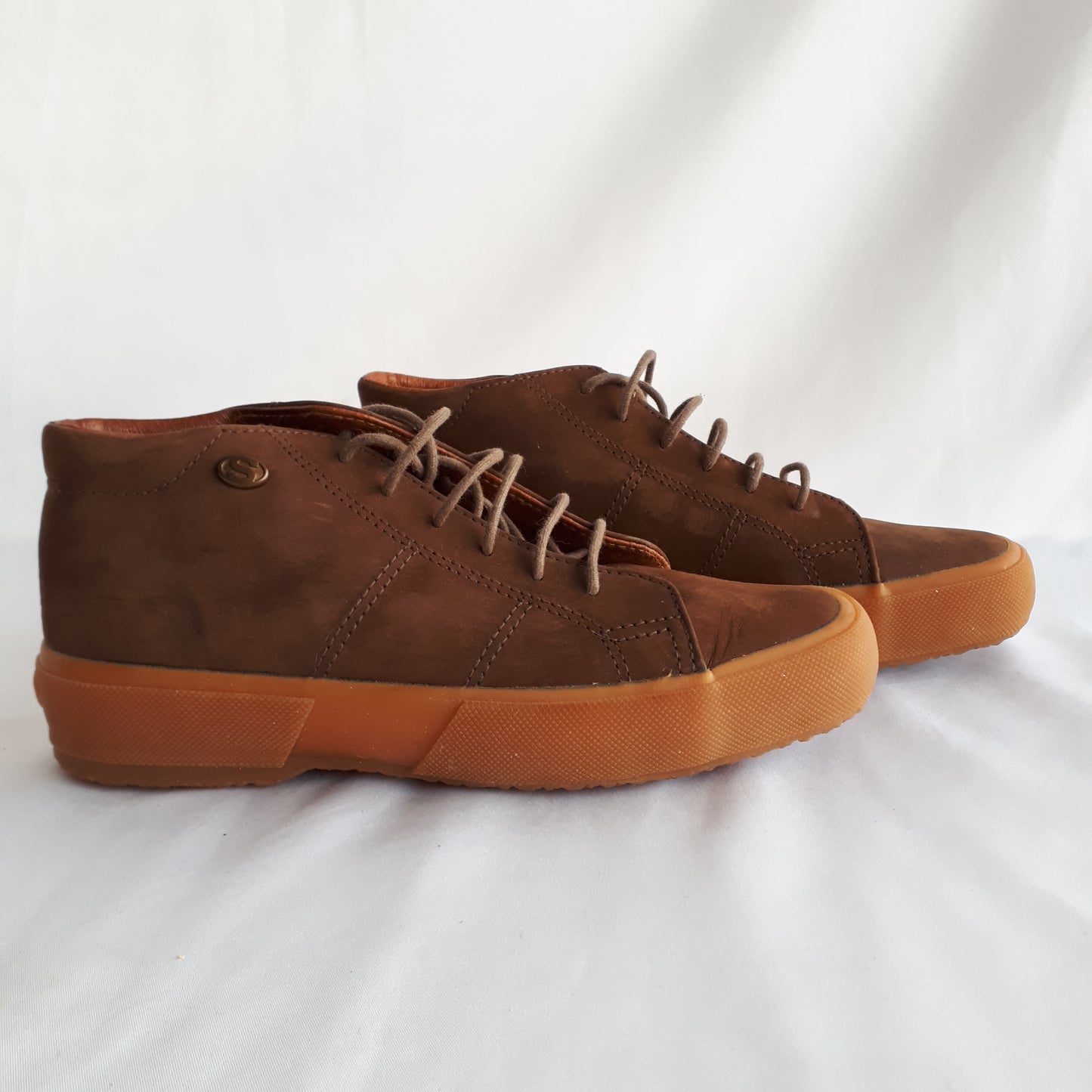 Stringate SUPERGA in pelle marrone