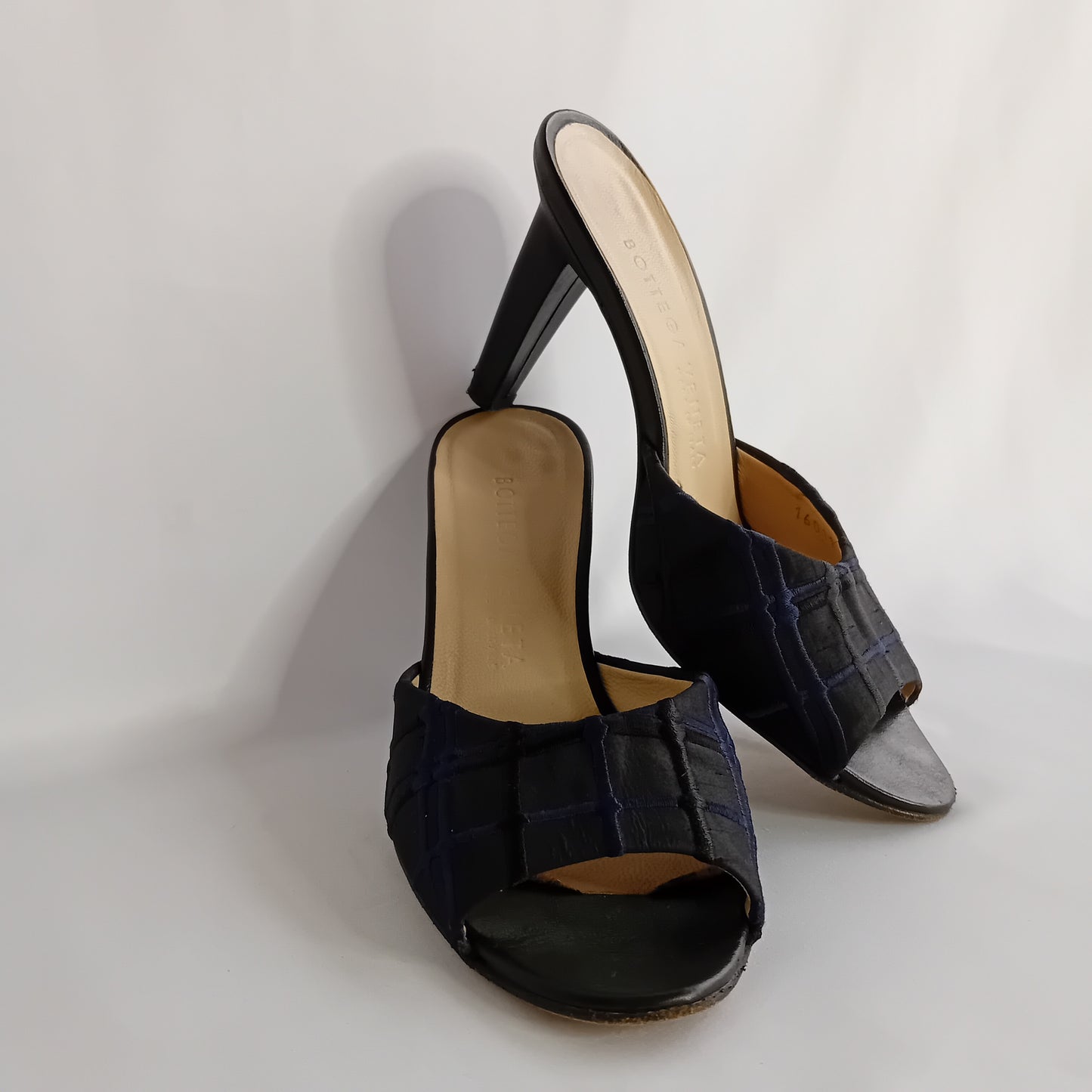 Mules BOTTEGA VENETA