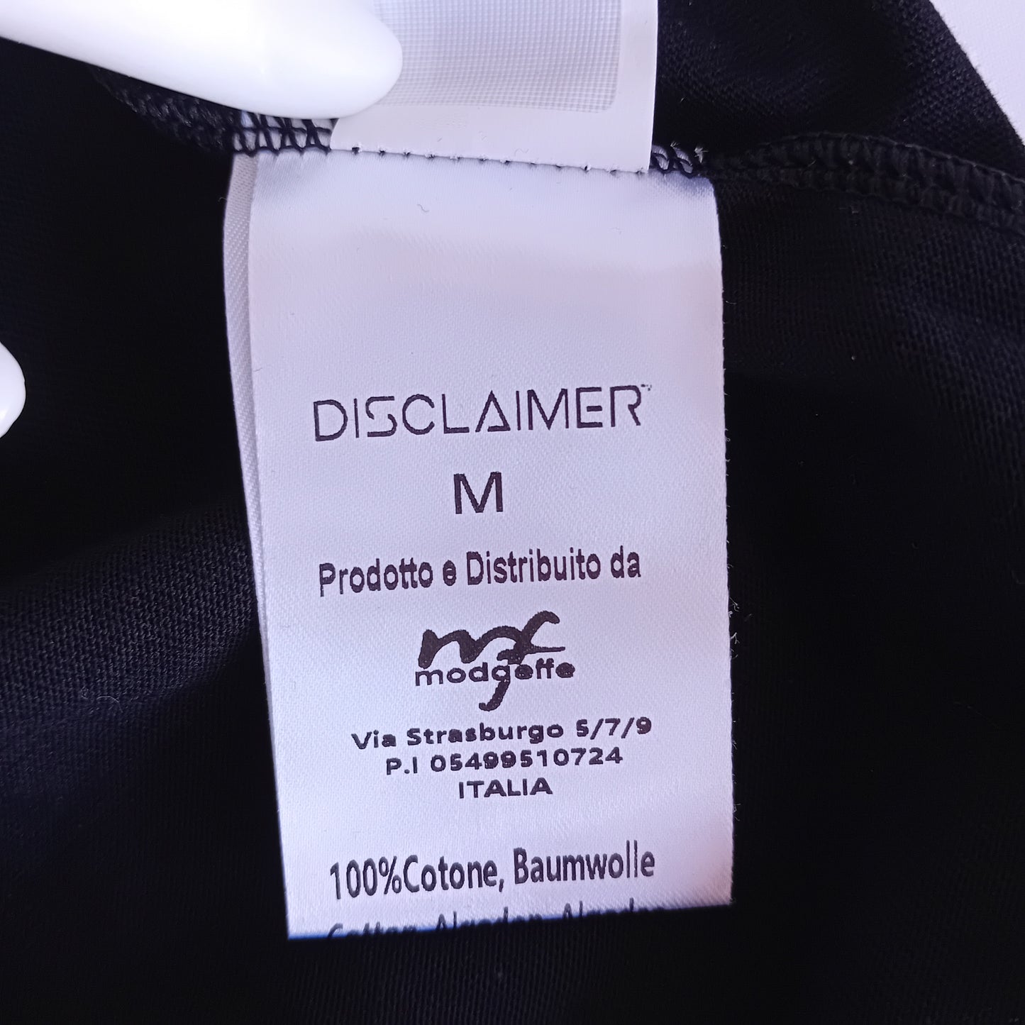 Disclaimer black top