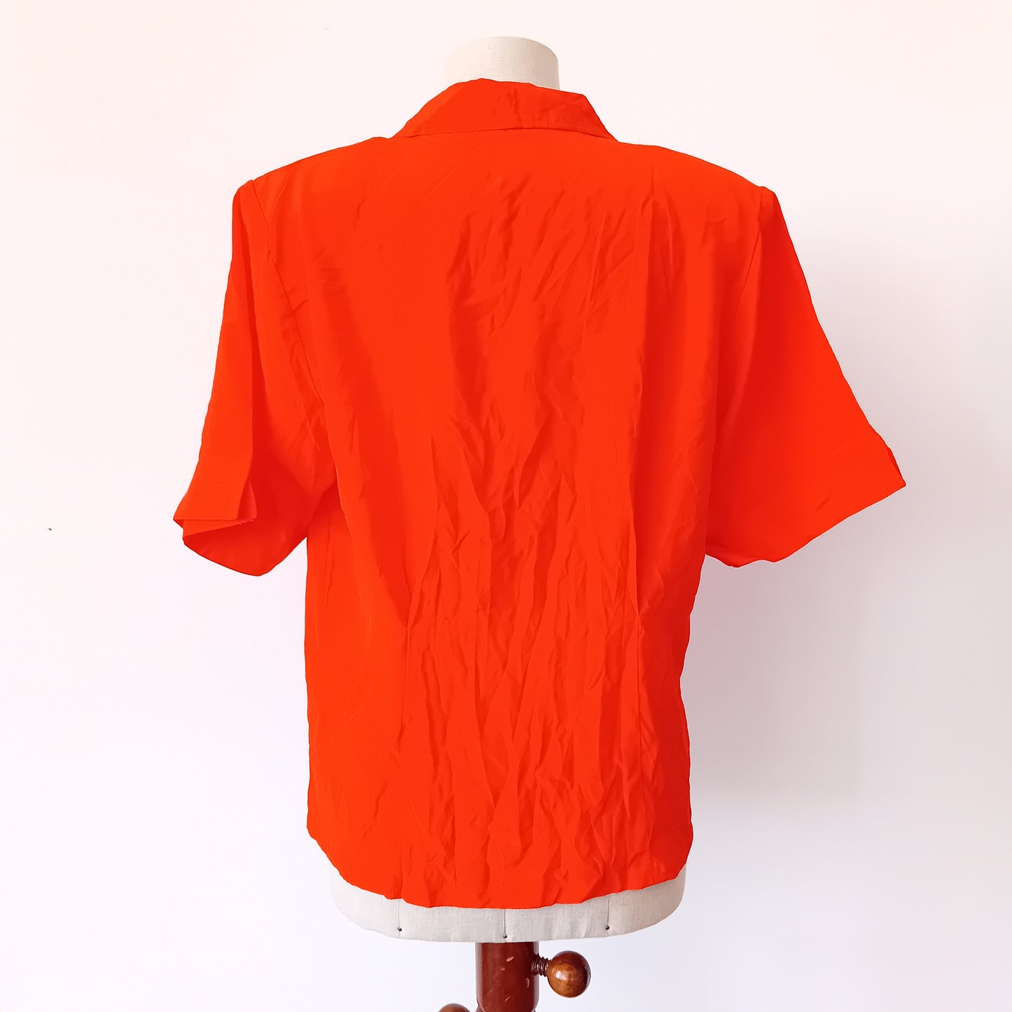 Baloon orange shirt