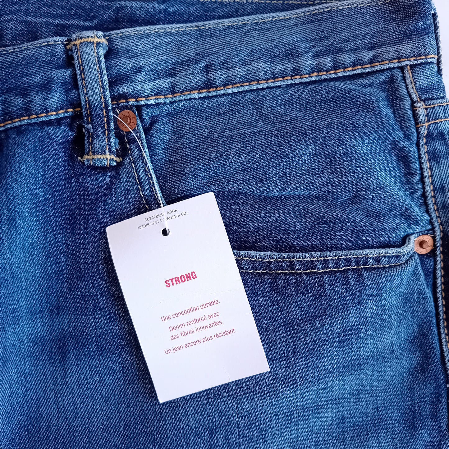Levi's jeans scuri