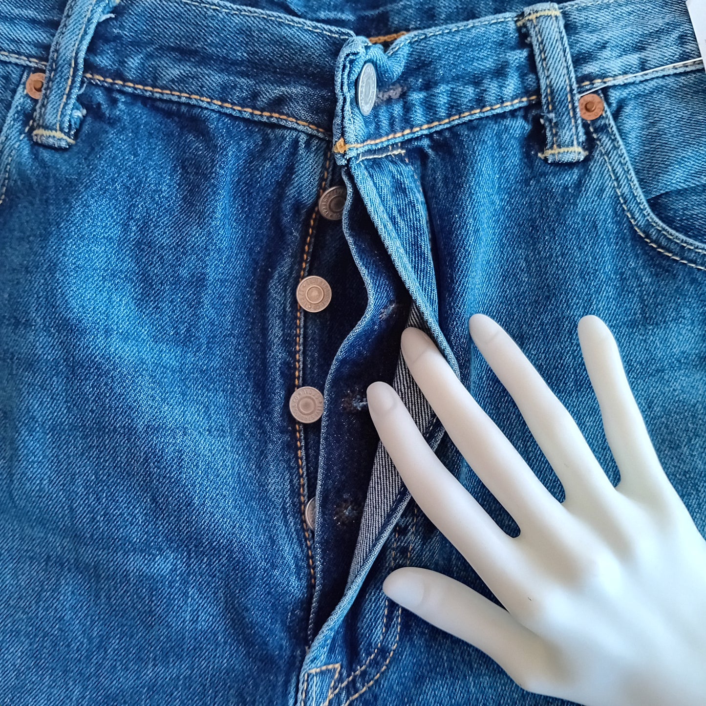 Levi's jeans scuri
