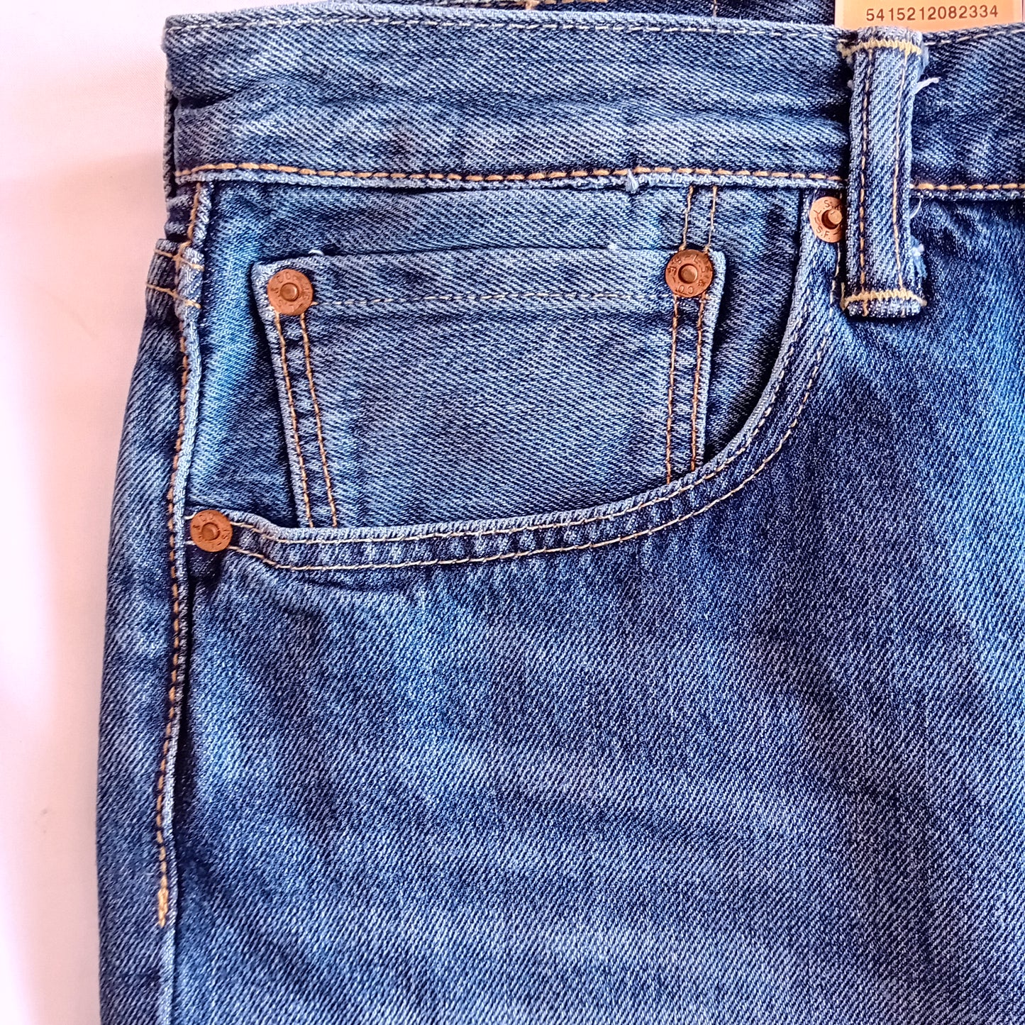 Levi's jeans scuri