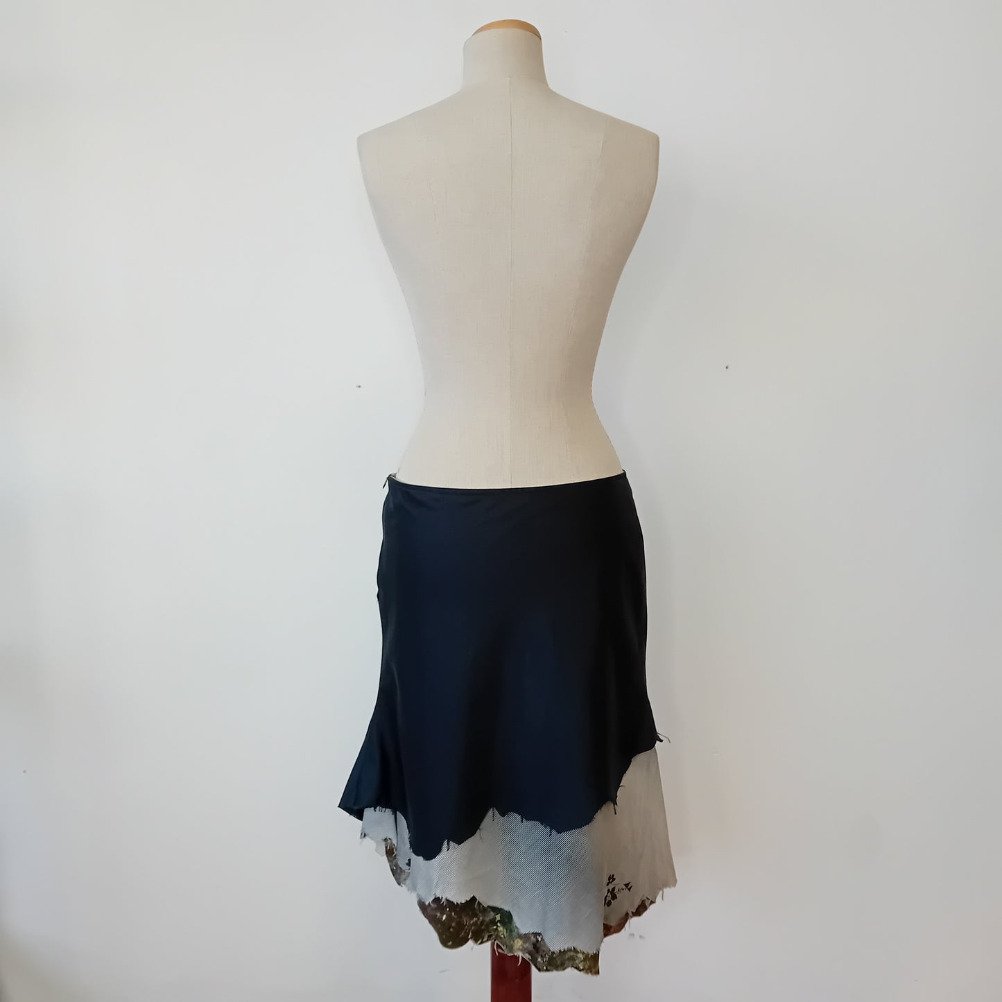 Diesel style lab skirt