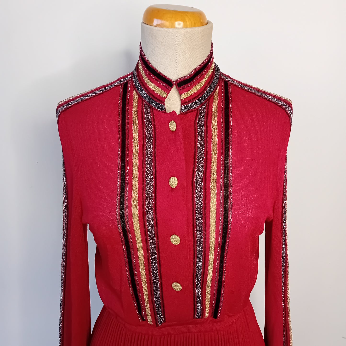 Bordeaux plisset dress