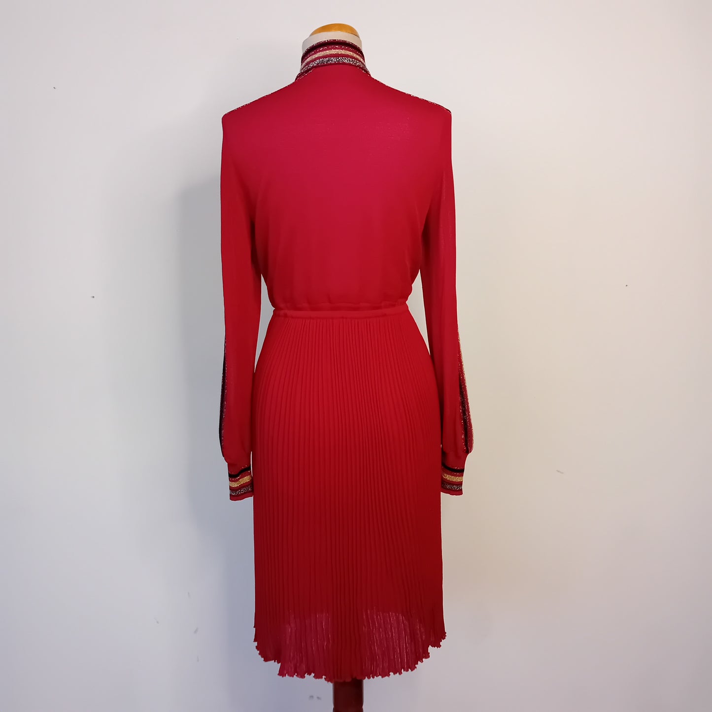 Bordeaux plisset dress