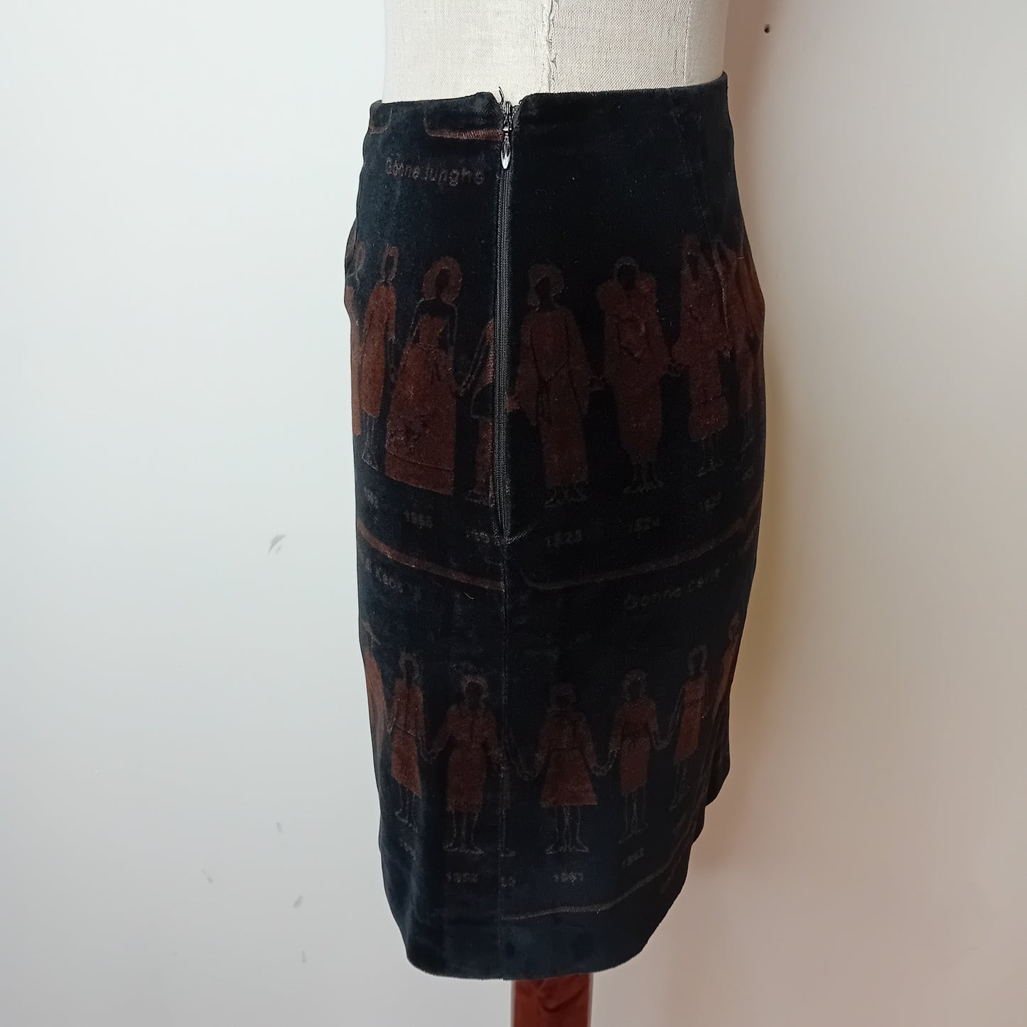 Mini gonna vintage CHEAP & CHIC BY MOSCHINO