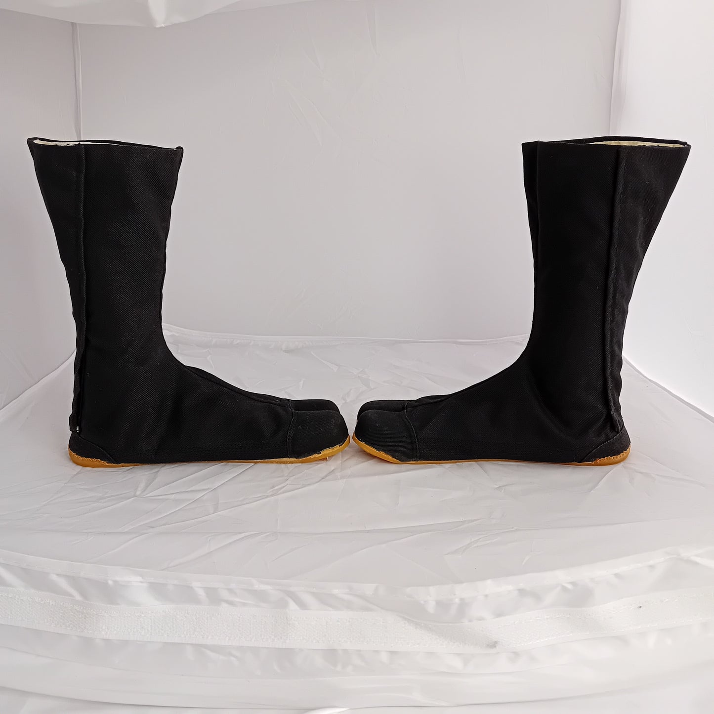 Samurai shoes