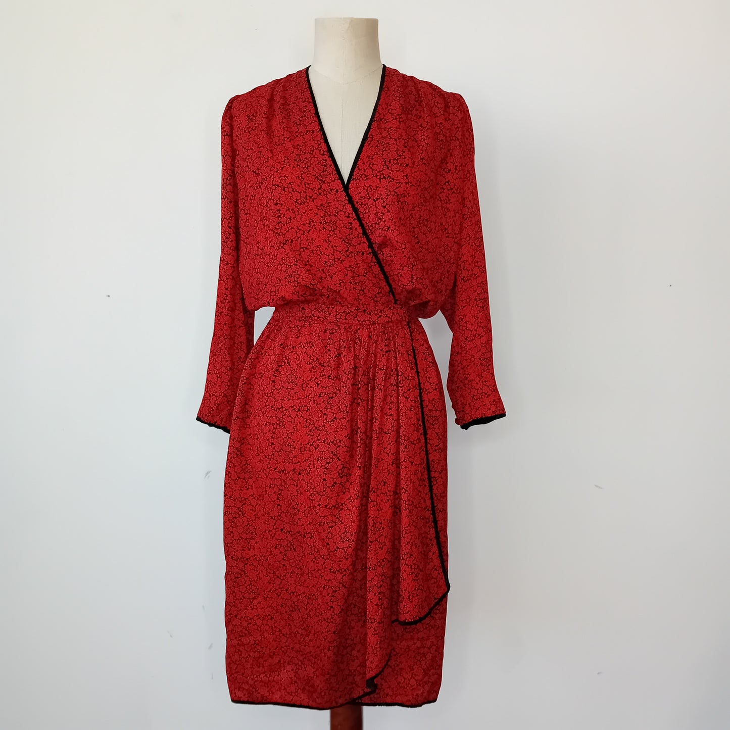 Devil red dress