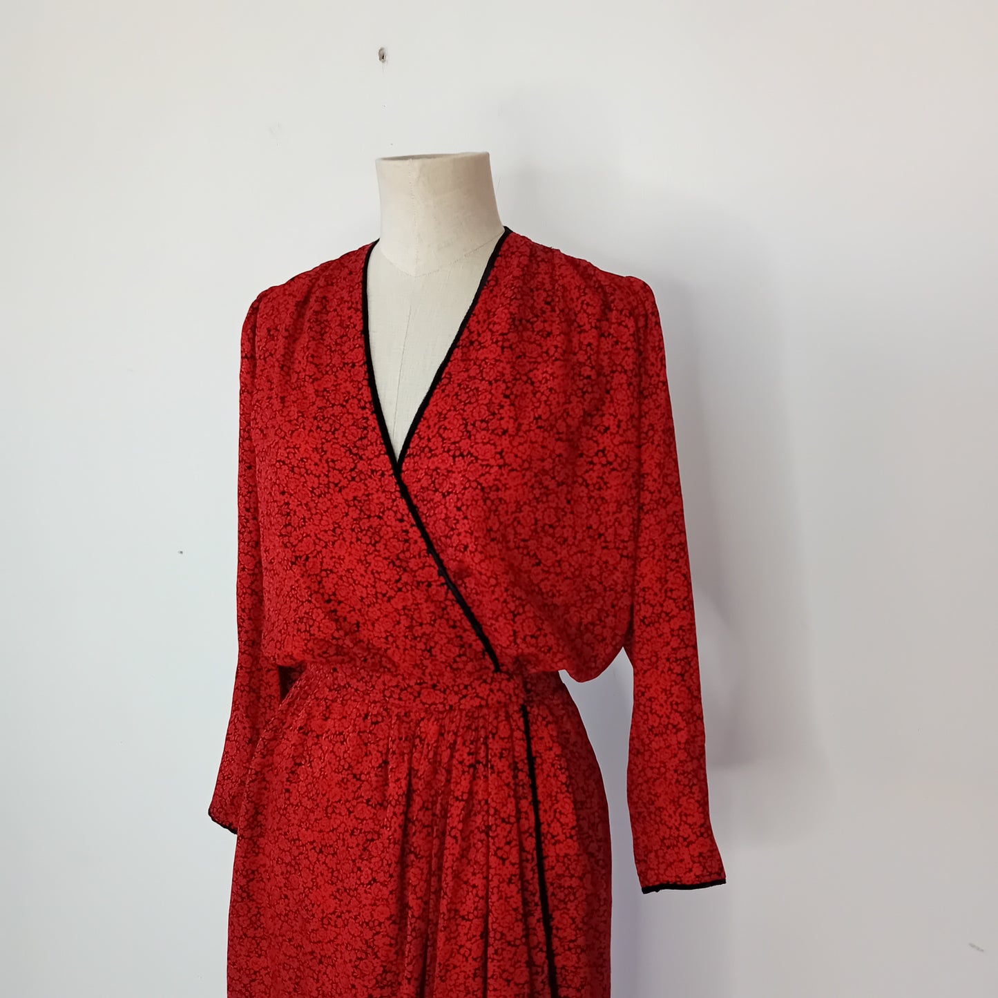 Devil red dress