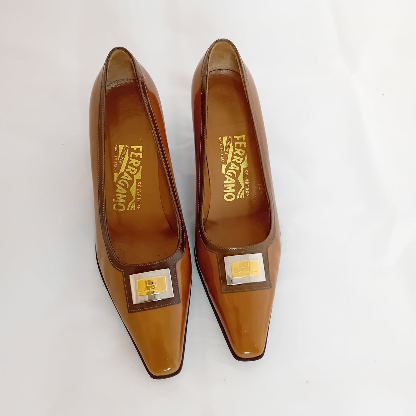Ferragamo mostard ballerinas