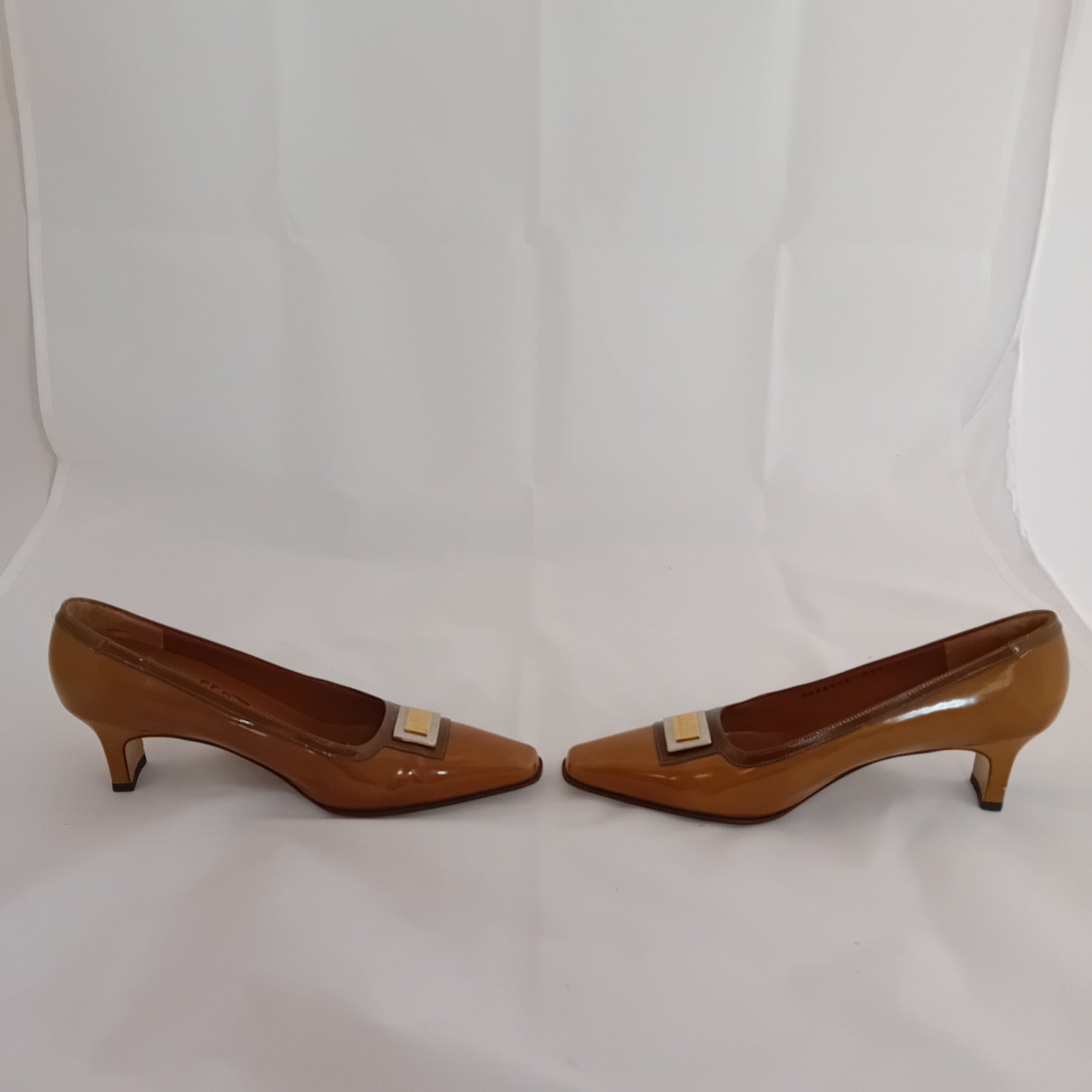 Ferragamo mostard ballerinas