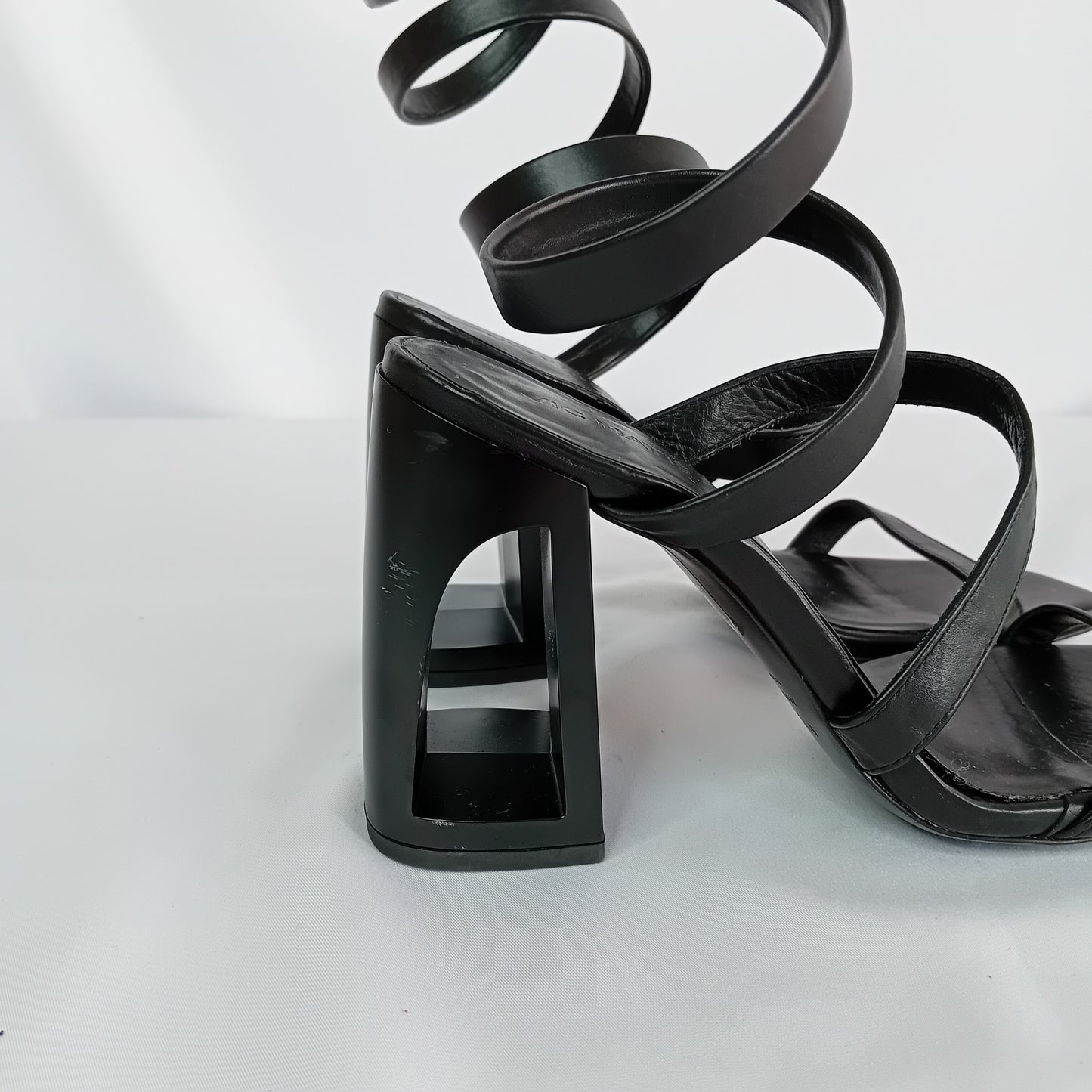 Vic Matie black sandals