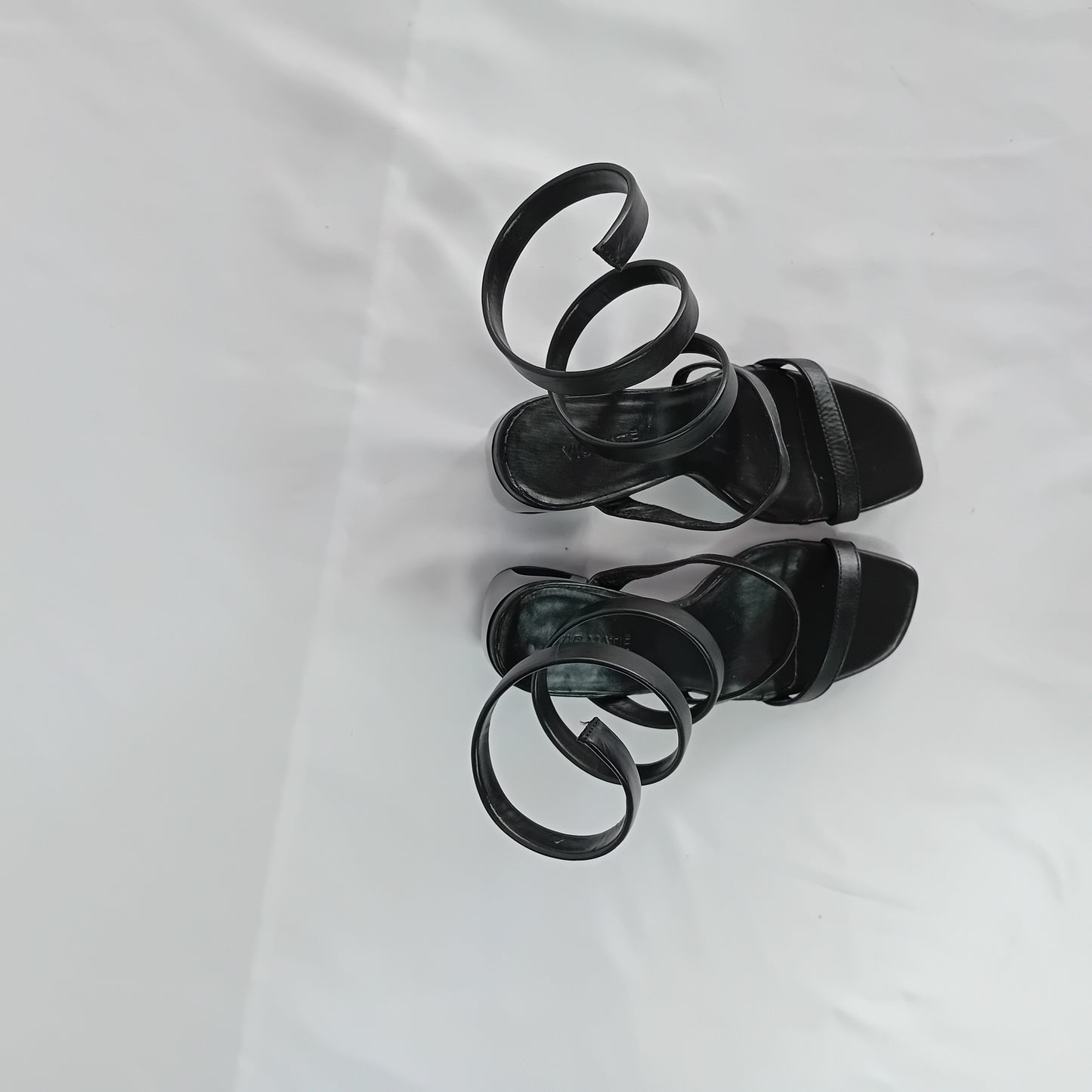 Vic Matie black sandals