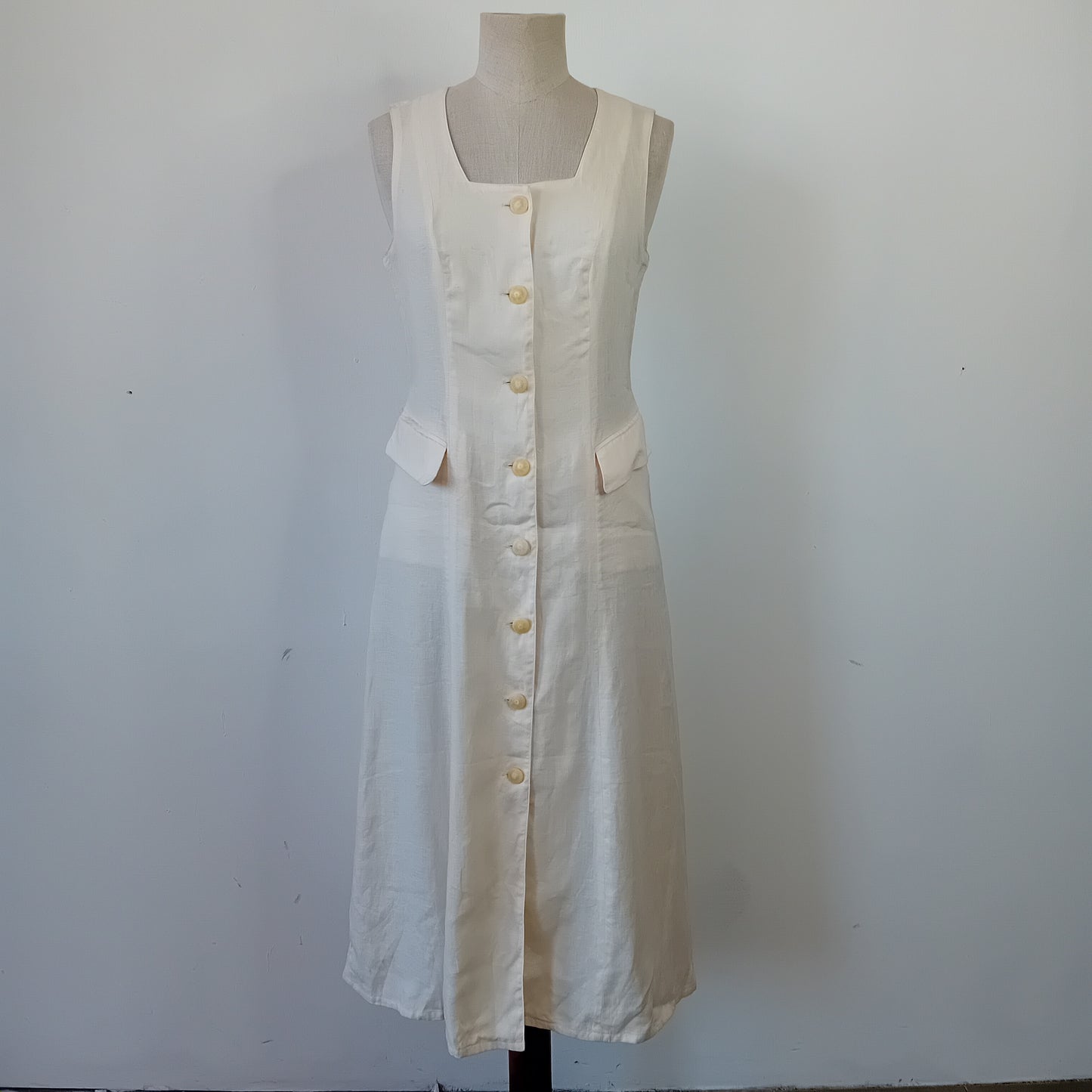 Foxton linen dress