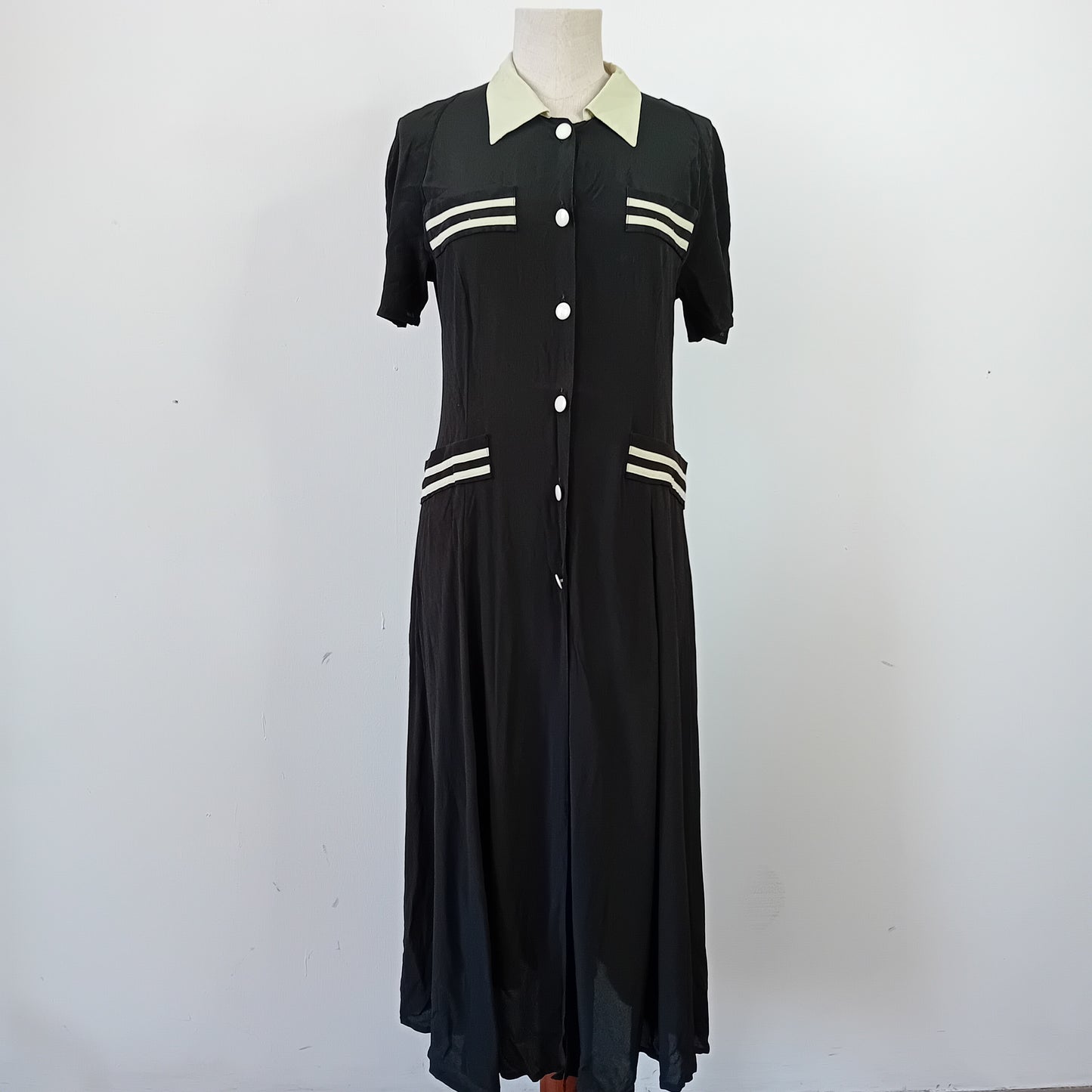 Estela long black silk dress