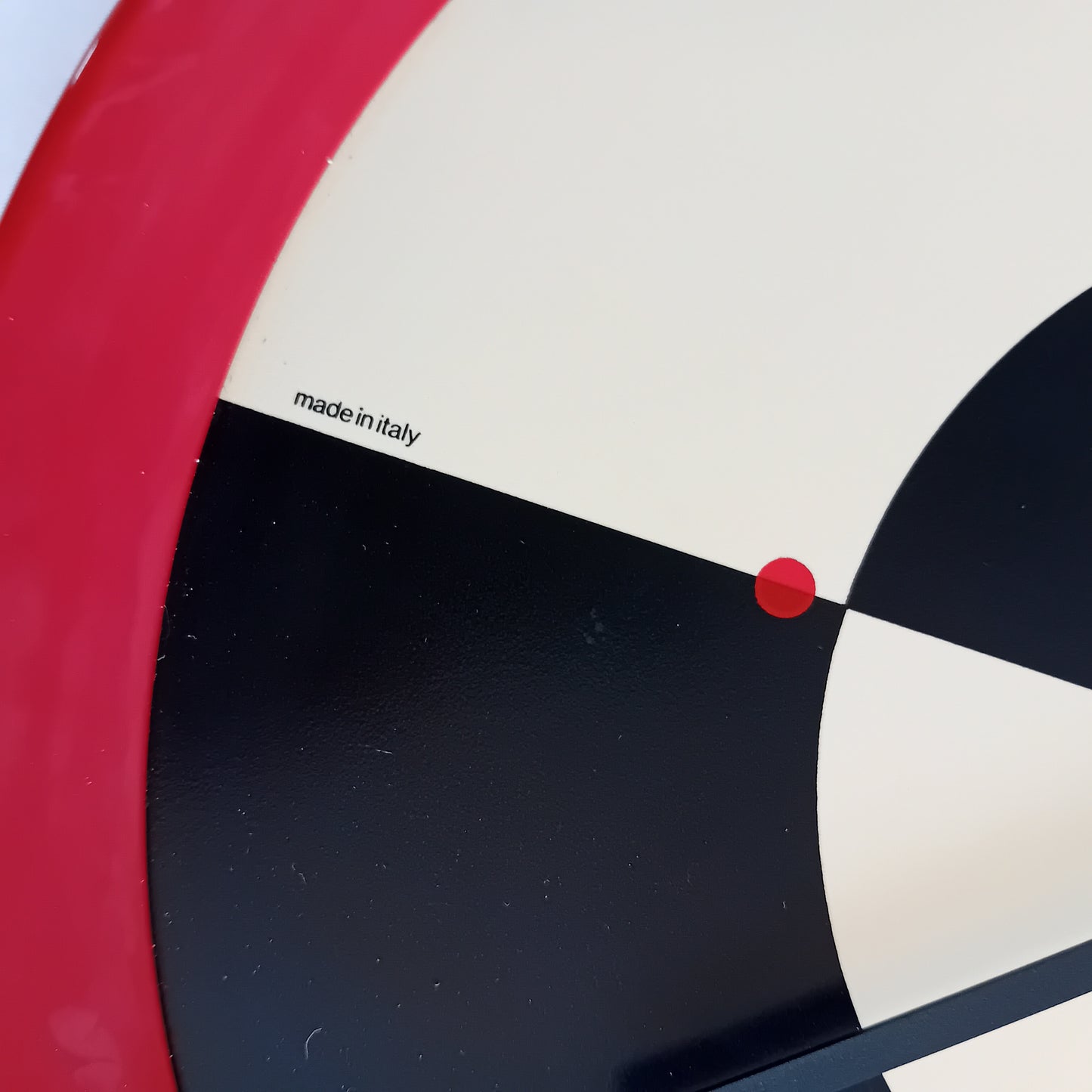 Orologio postmoderno Guzzini di Bruno Gecchelin