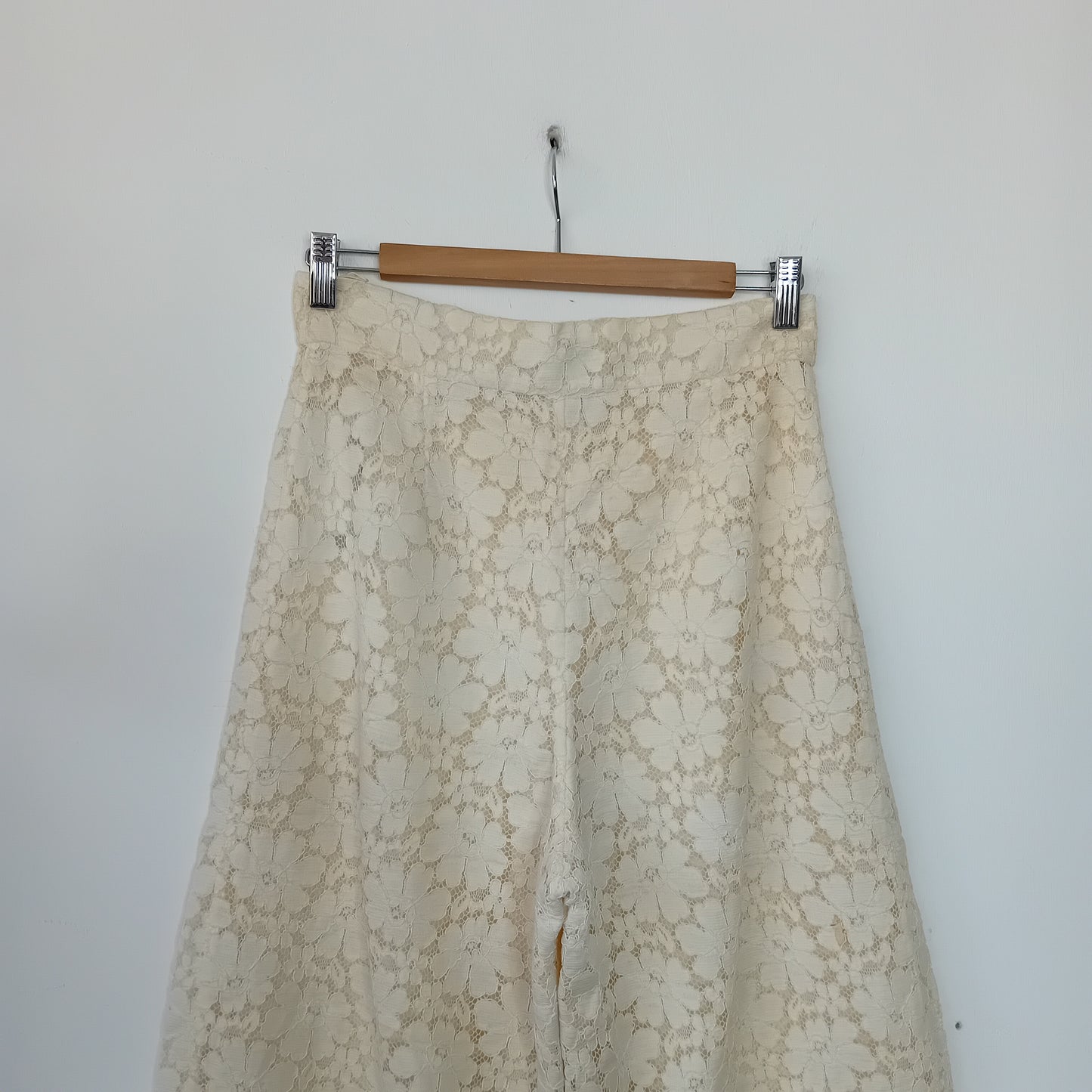 Chanel lace pants