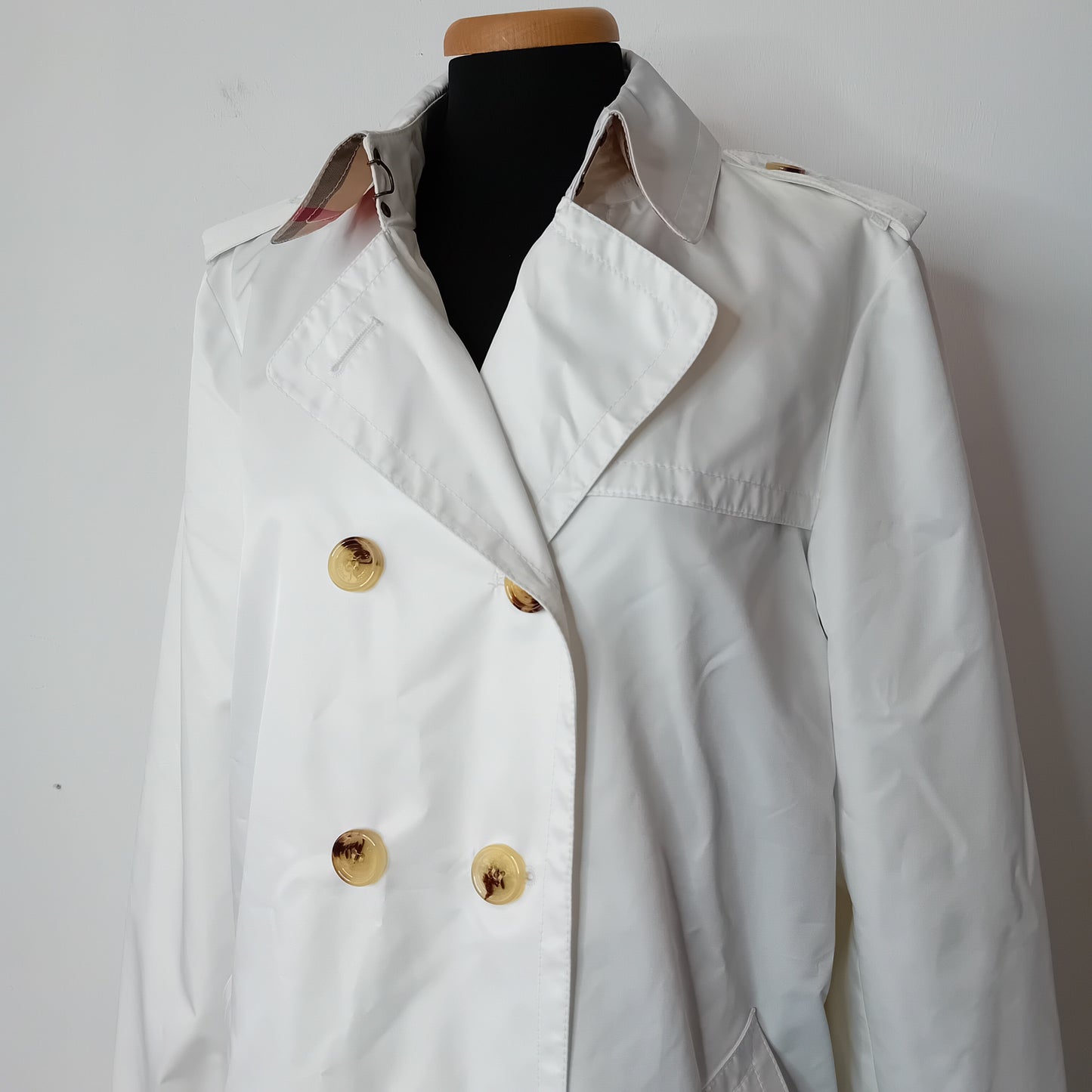 Burberry white trench