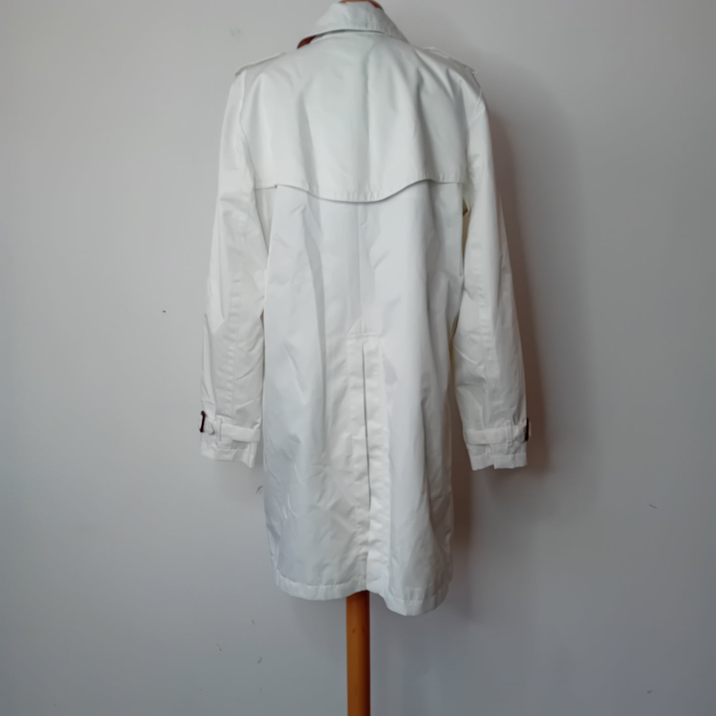 Burberry white trench