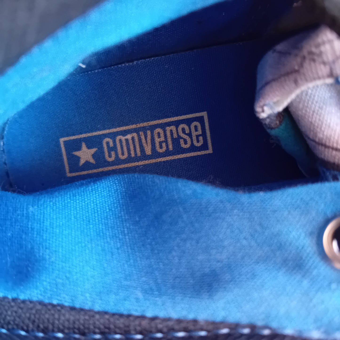 Converse 38,5