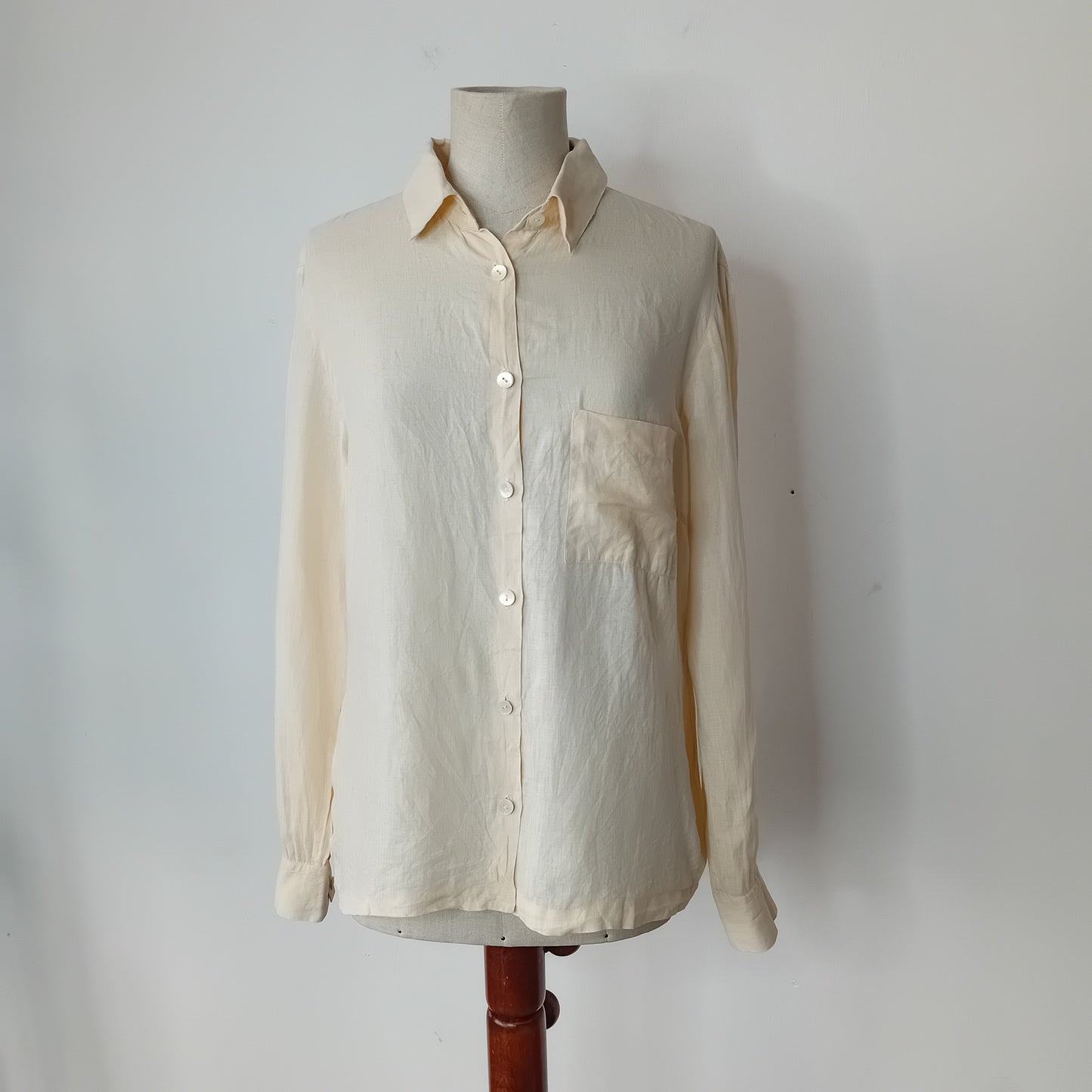 BV linen shirt