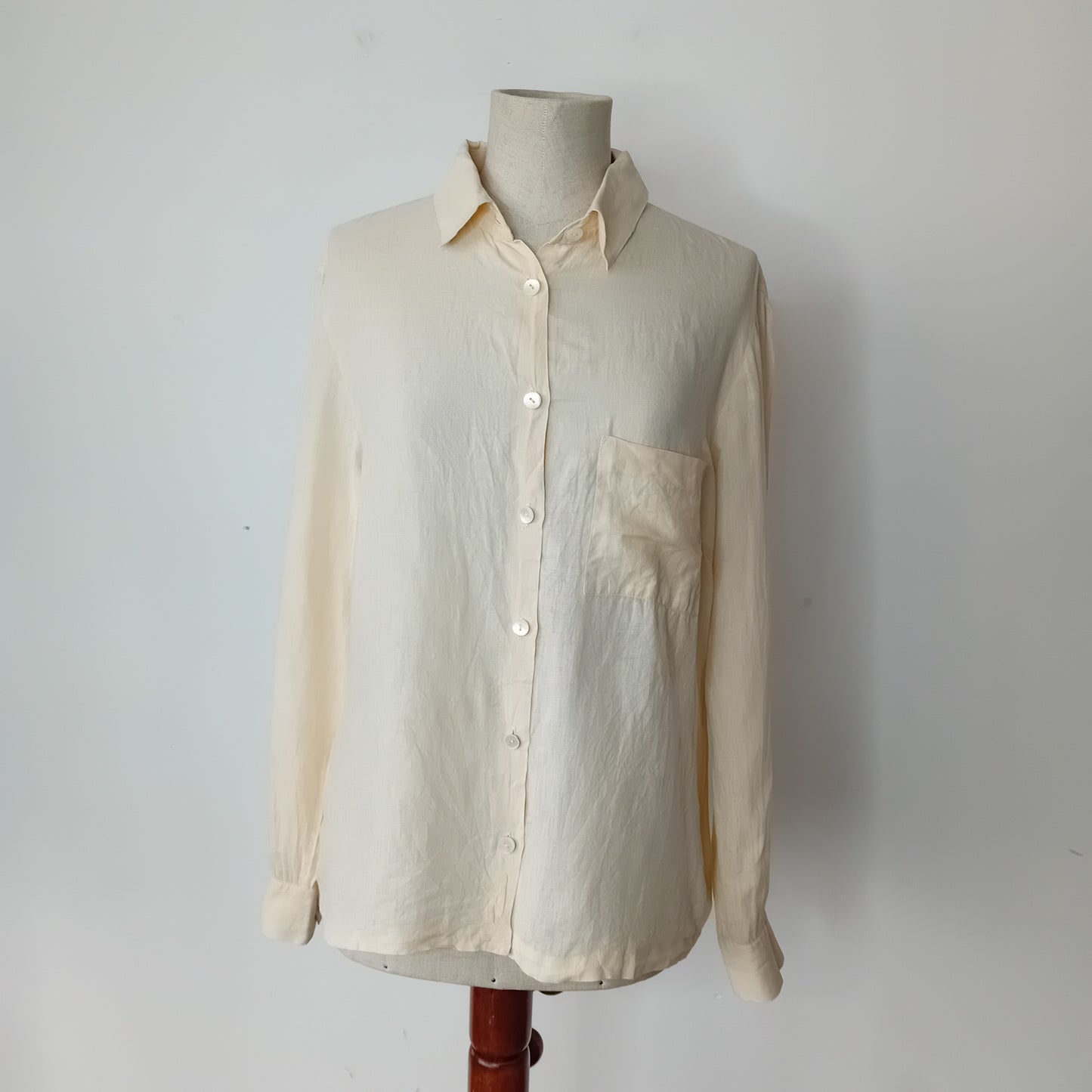 BV linen shirt