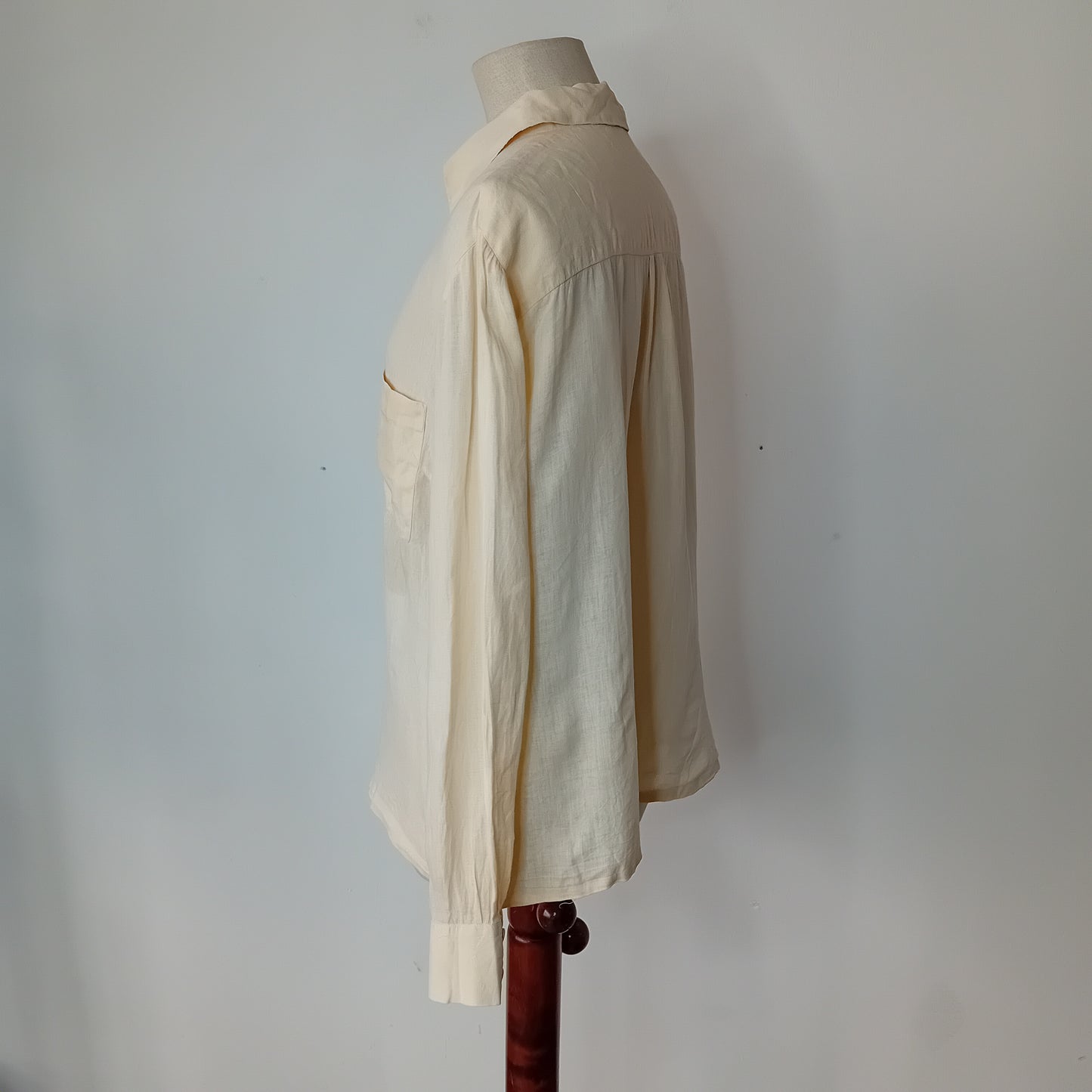BV linen shirt