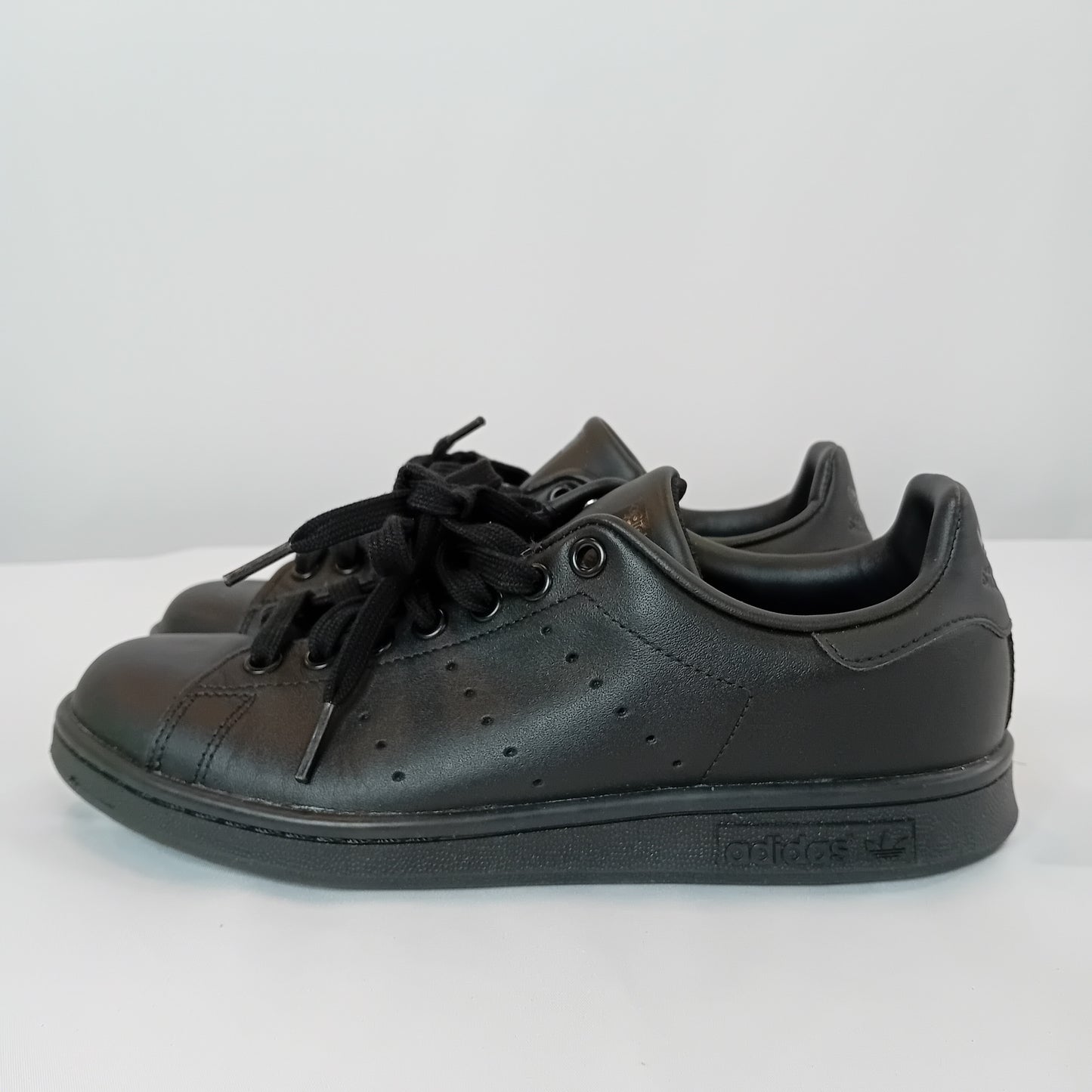 Stansmith nere
