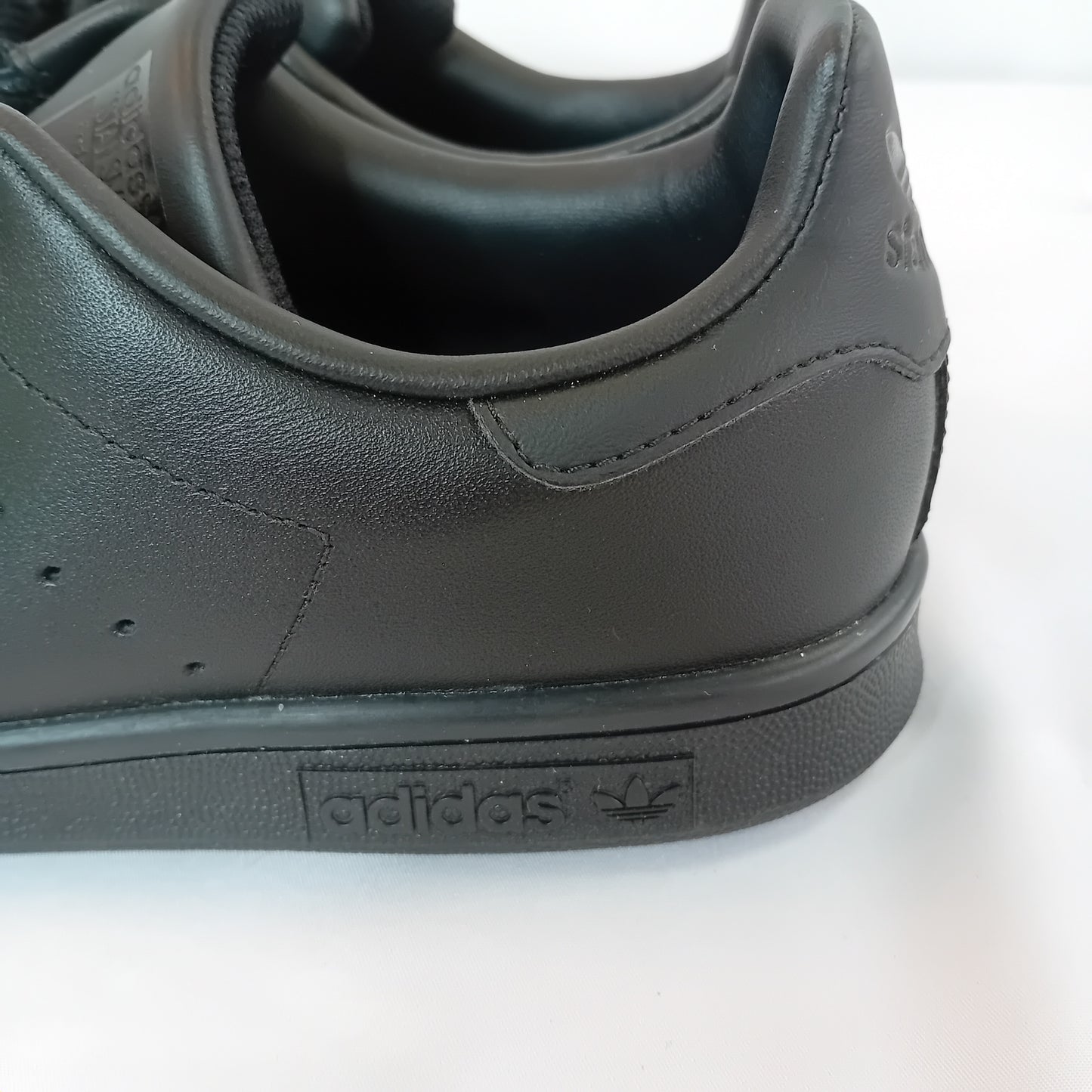 Stansmith nere
