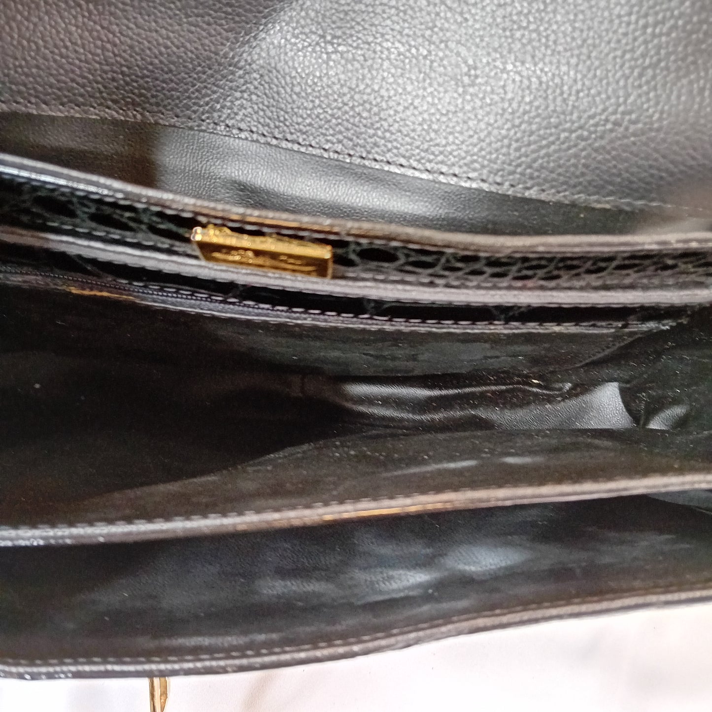 Borsa in coccodrillo