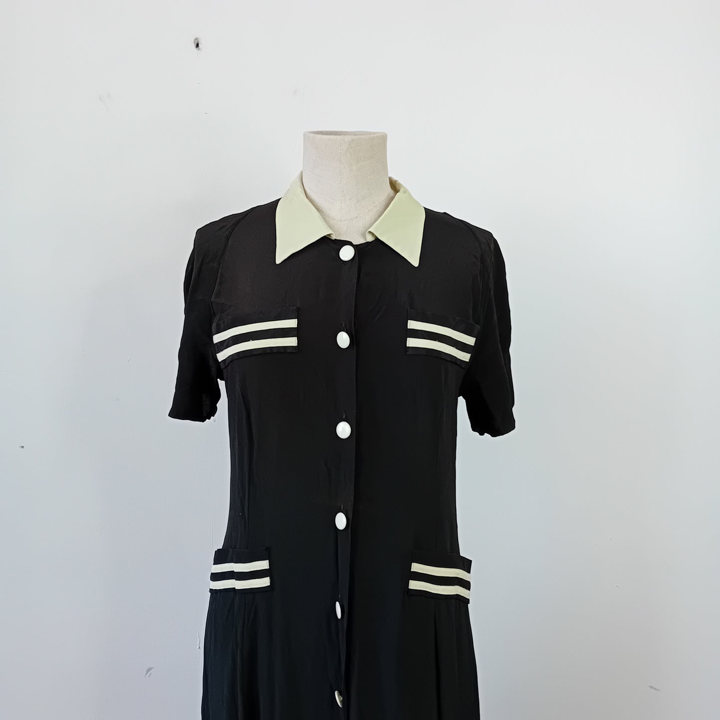Estela long black silk dress