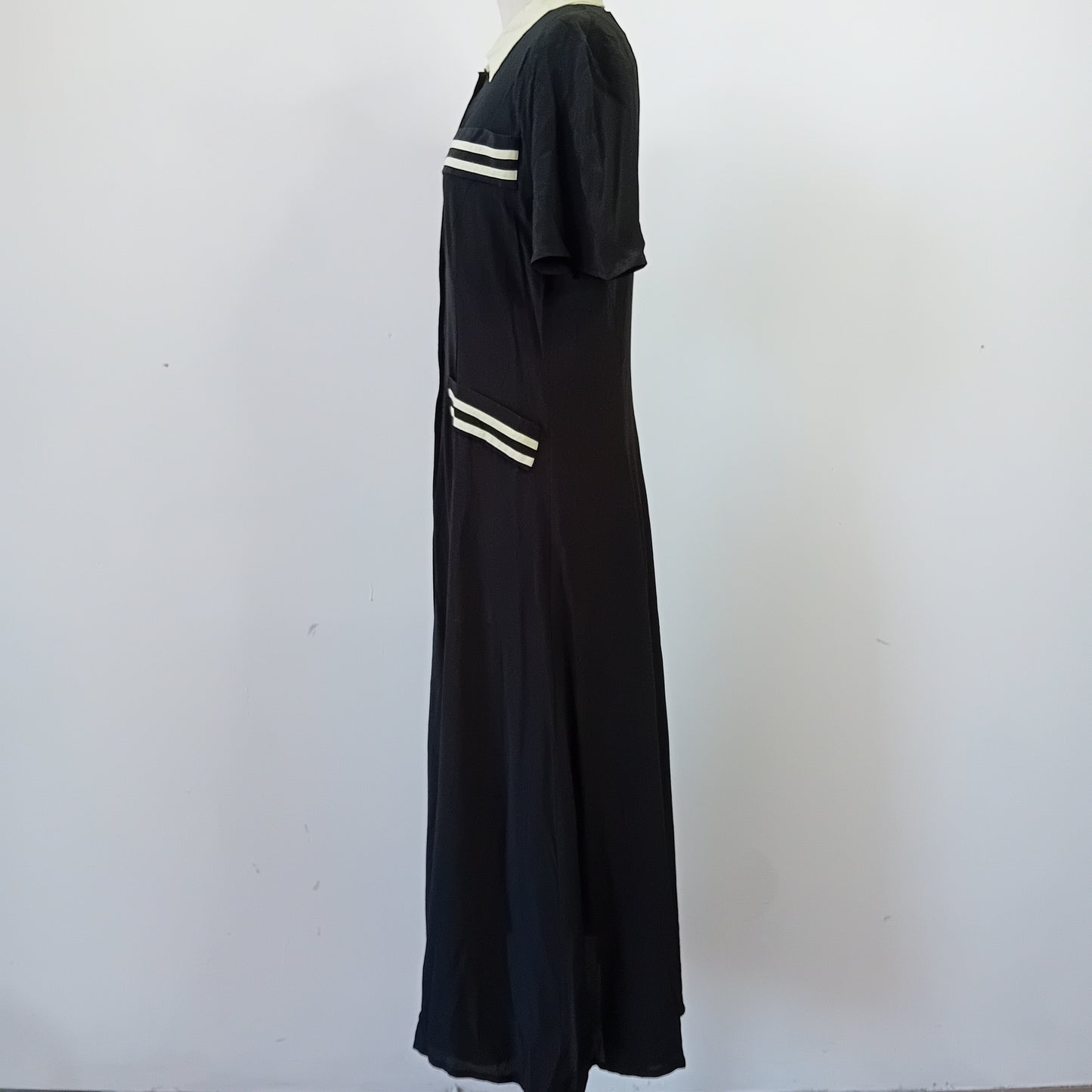 Estela long black silk dress
