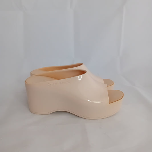 L'autre chose platform rose