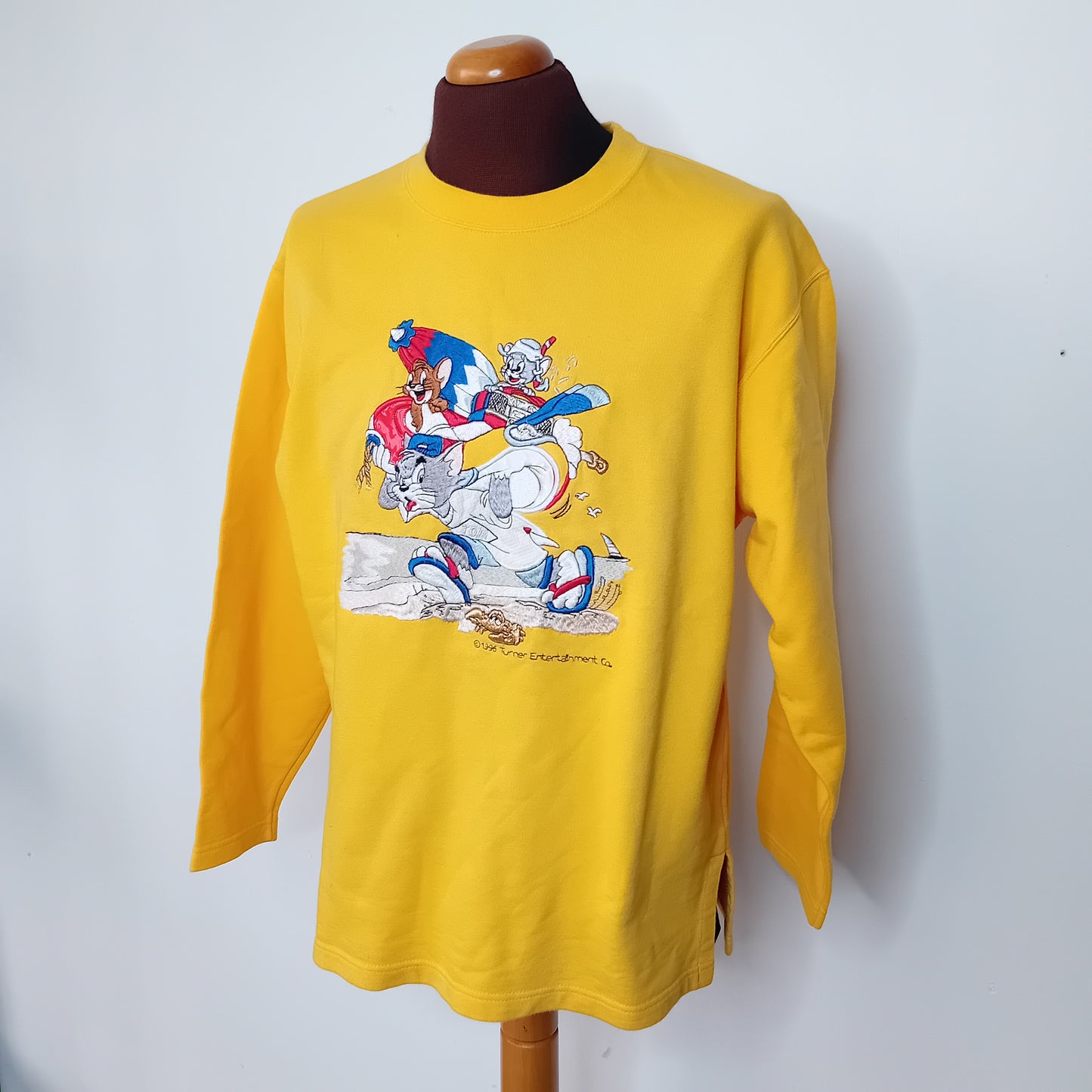 Emmanuel Schivili felpa