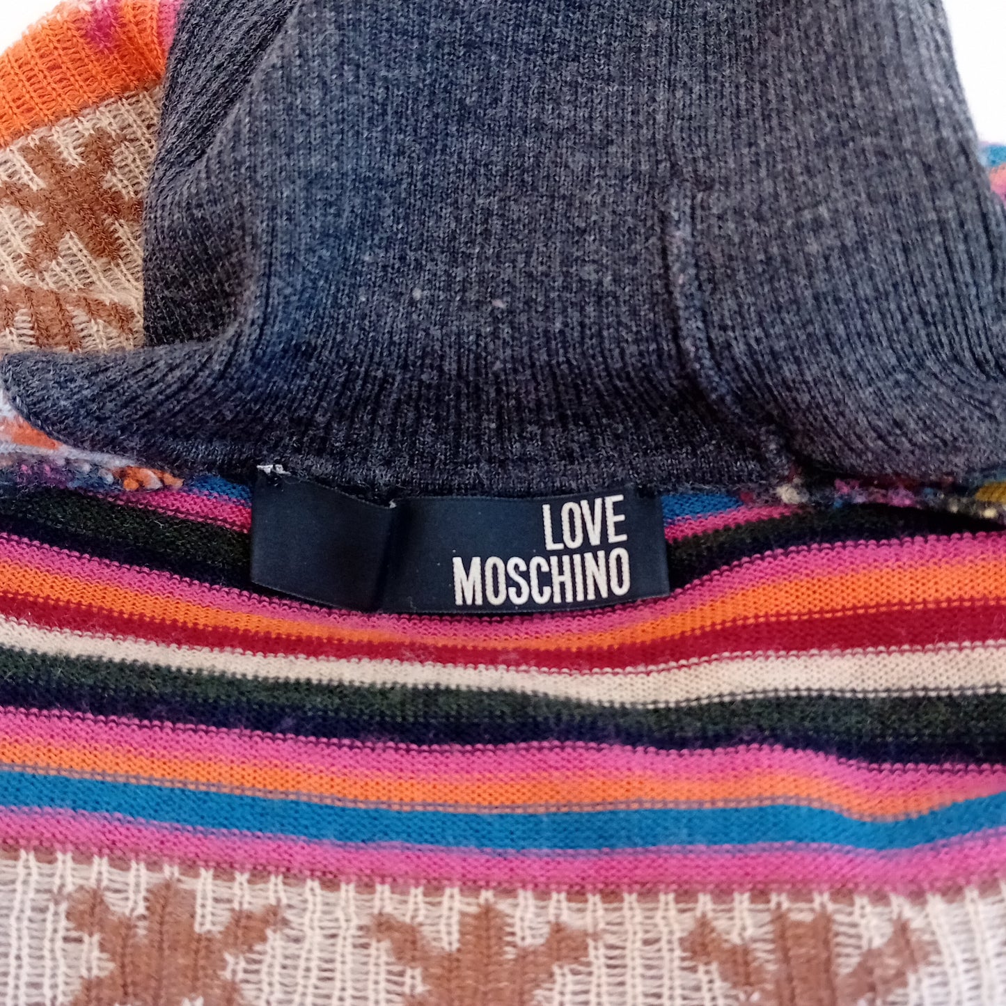 Maglione Love Moschino