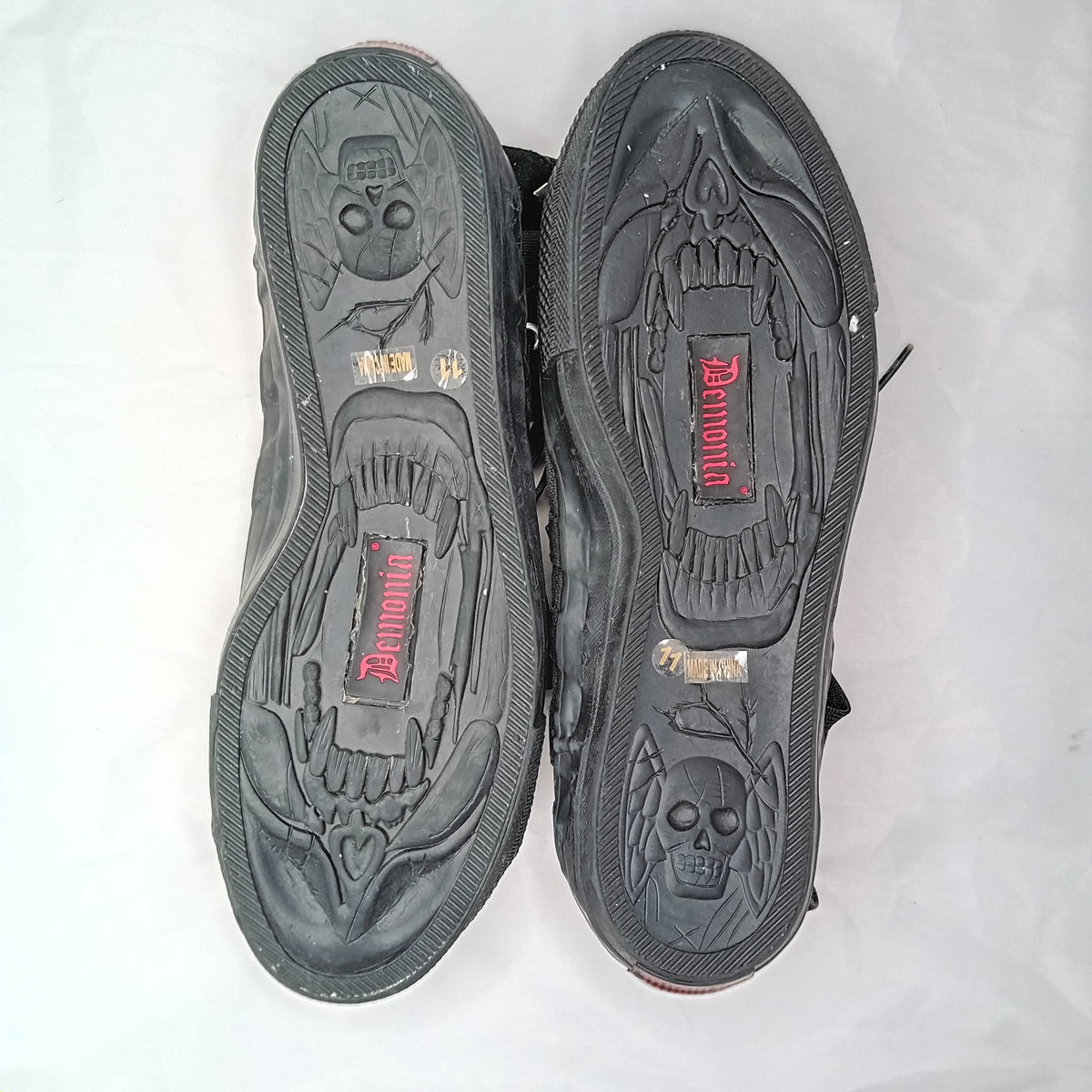 Sneakers DEMONIA Deviant
