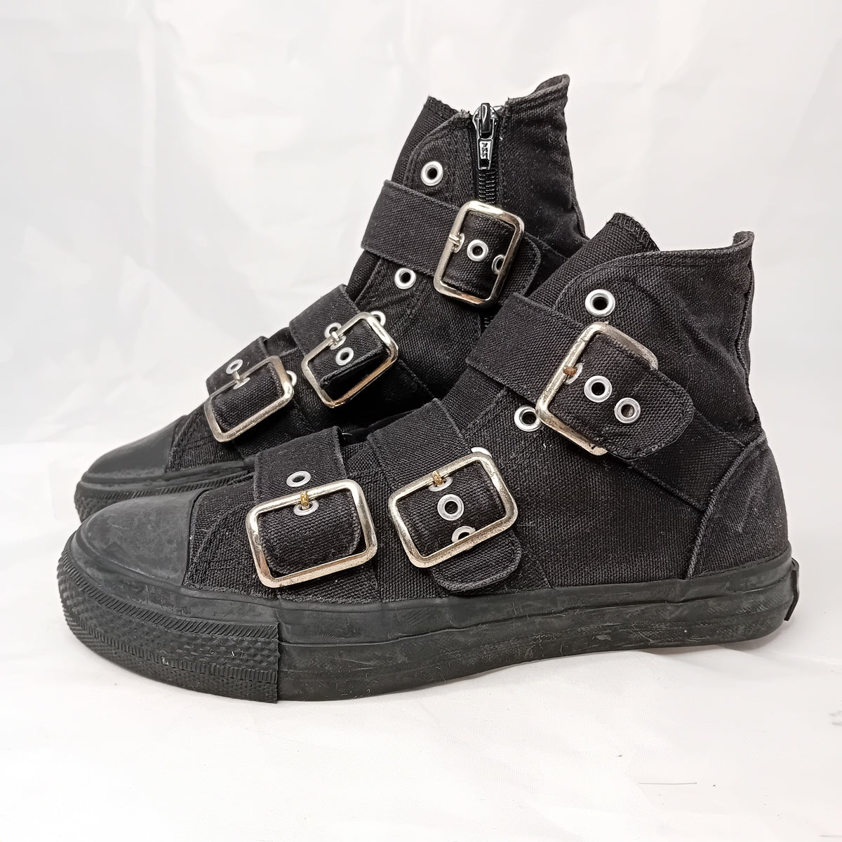 Sneakers DEMONIA Deviant