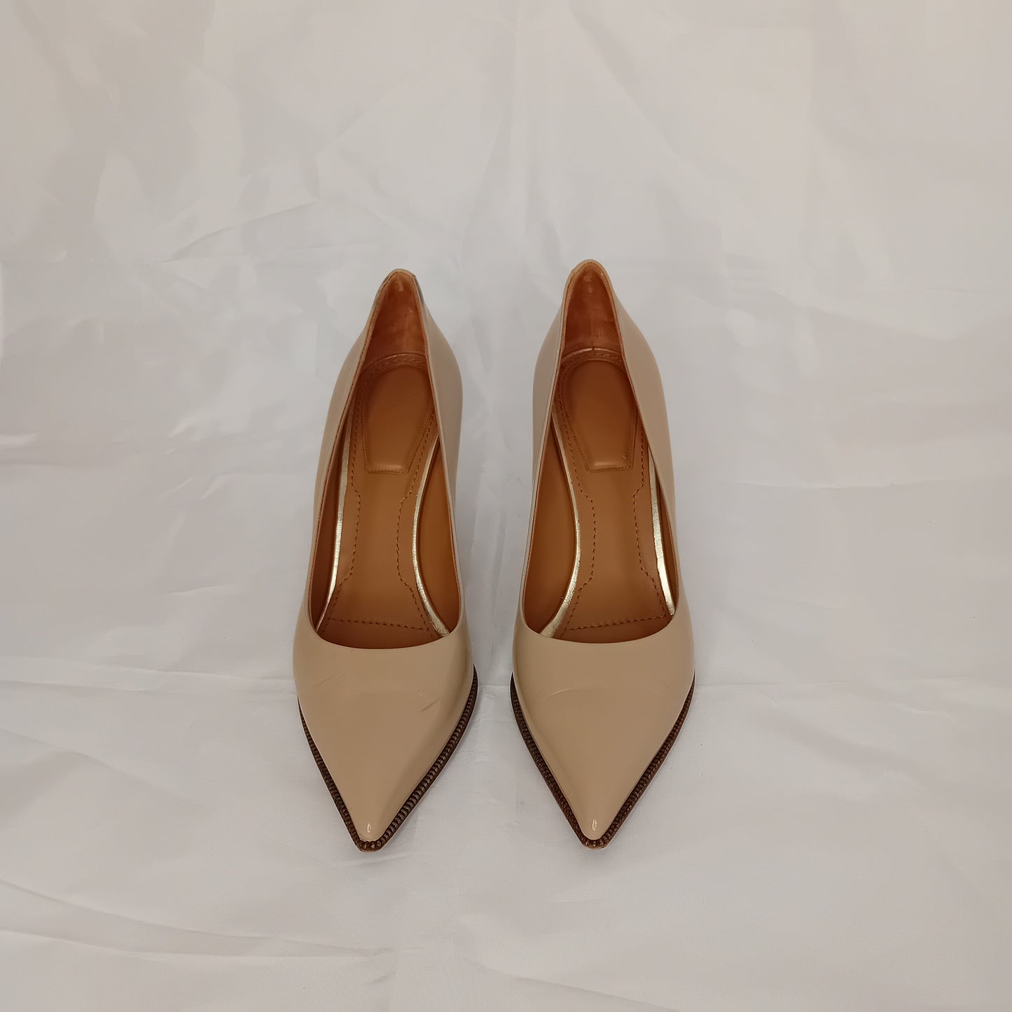 Givenchy pump