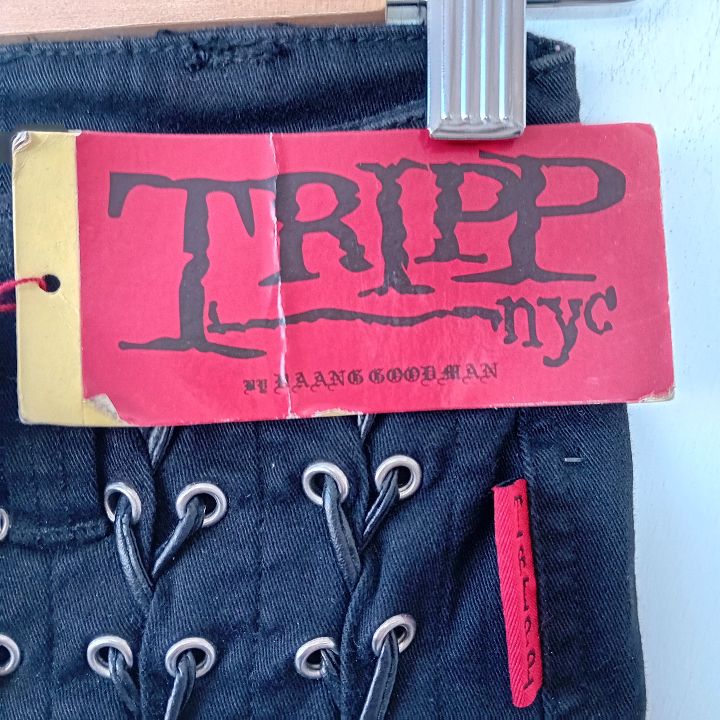 Pantaloni TRIPP NYC skinny
