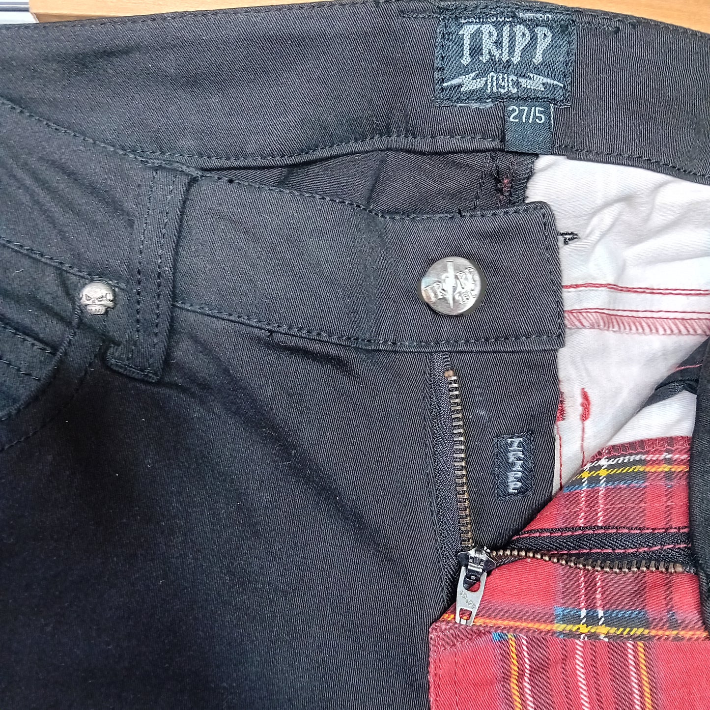 Pantaloni TRIPP NYC skinny