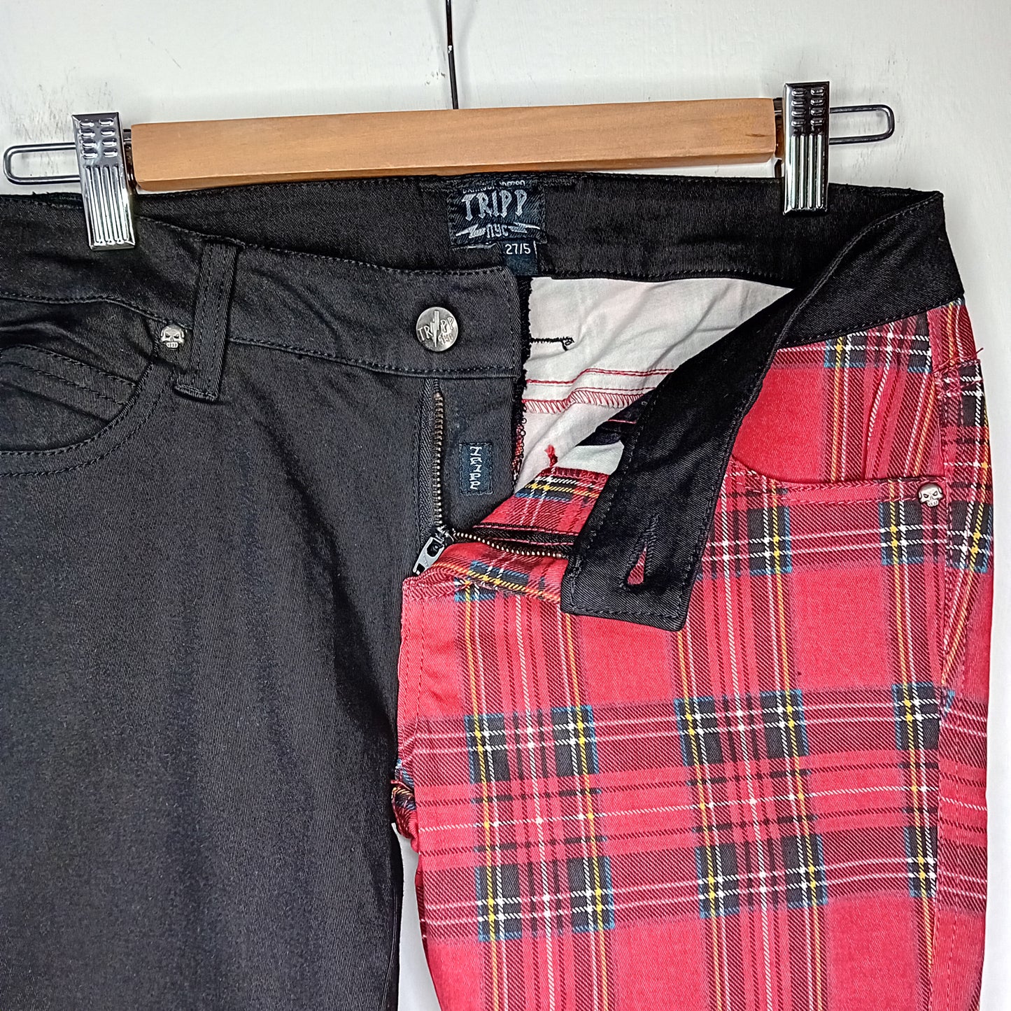Pantaloni TRIPP NYC skinny