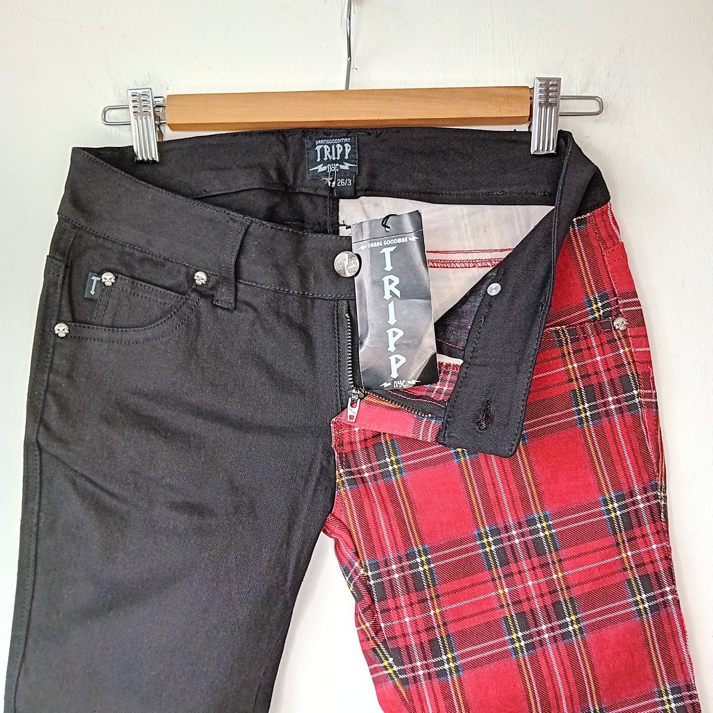 Pantaloni TRIPP NYC skinny