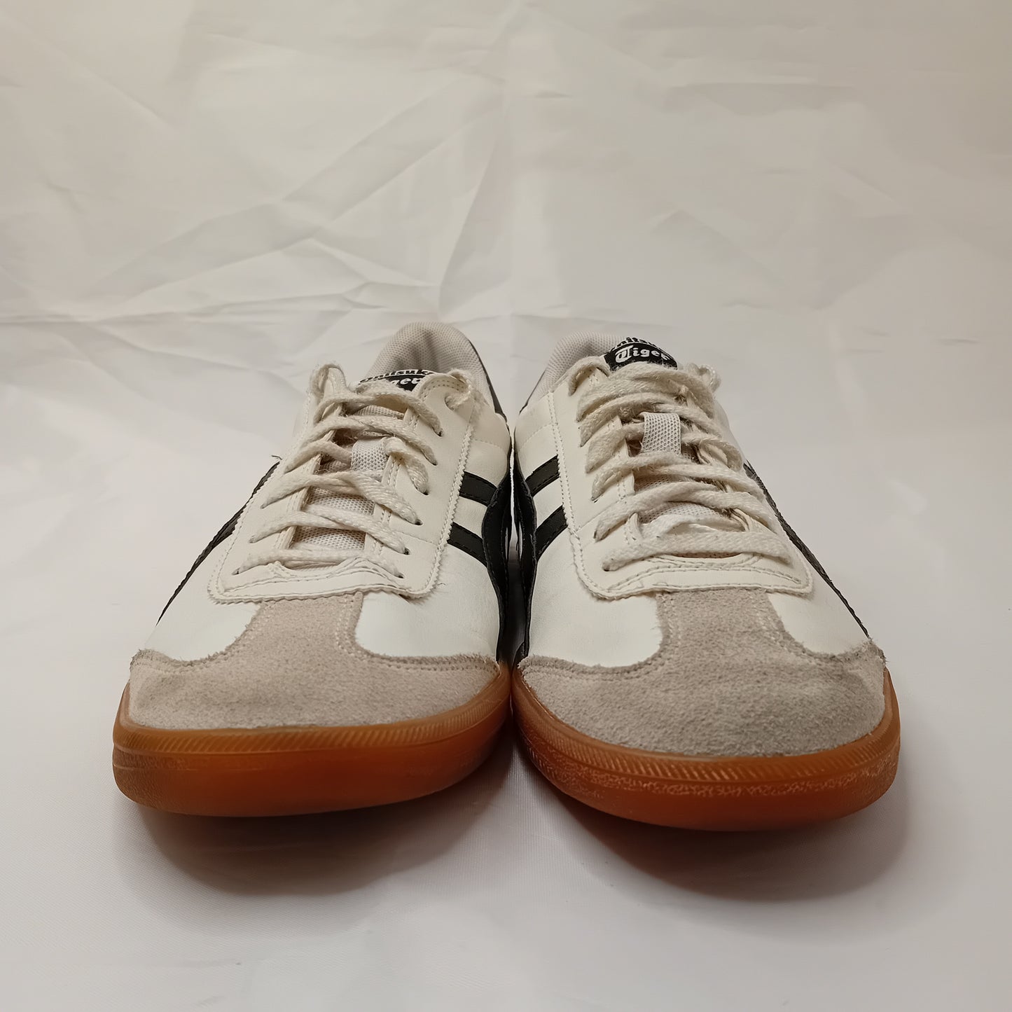 ONITSUKA TIGER
