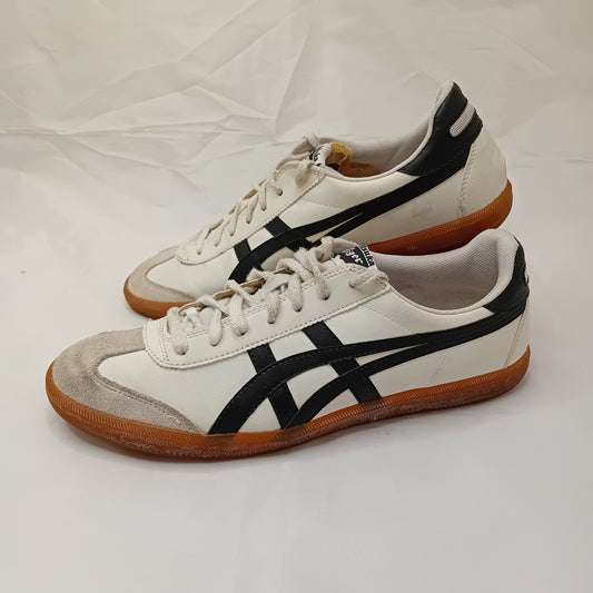 ONITSUKA TIGER