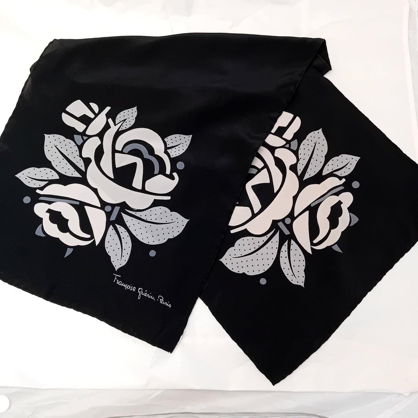 Foulard in seta Françoise Guerin