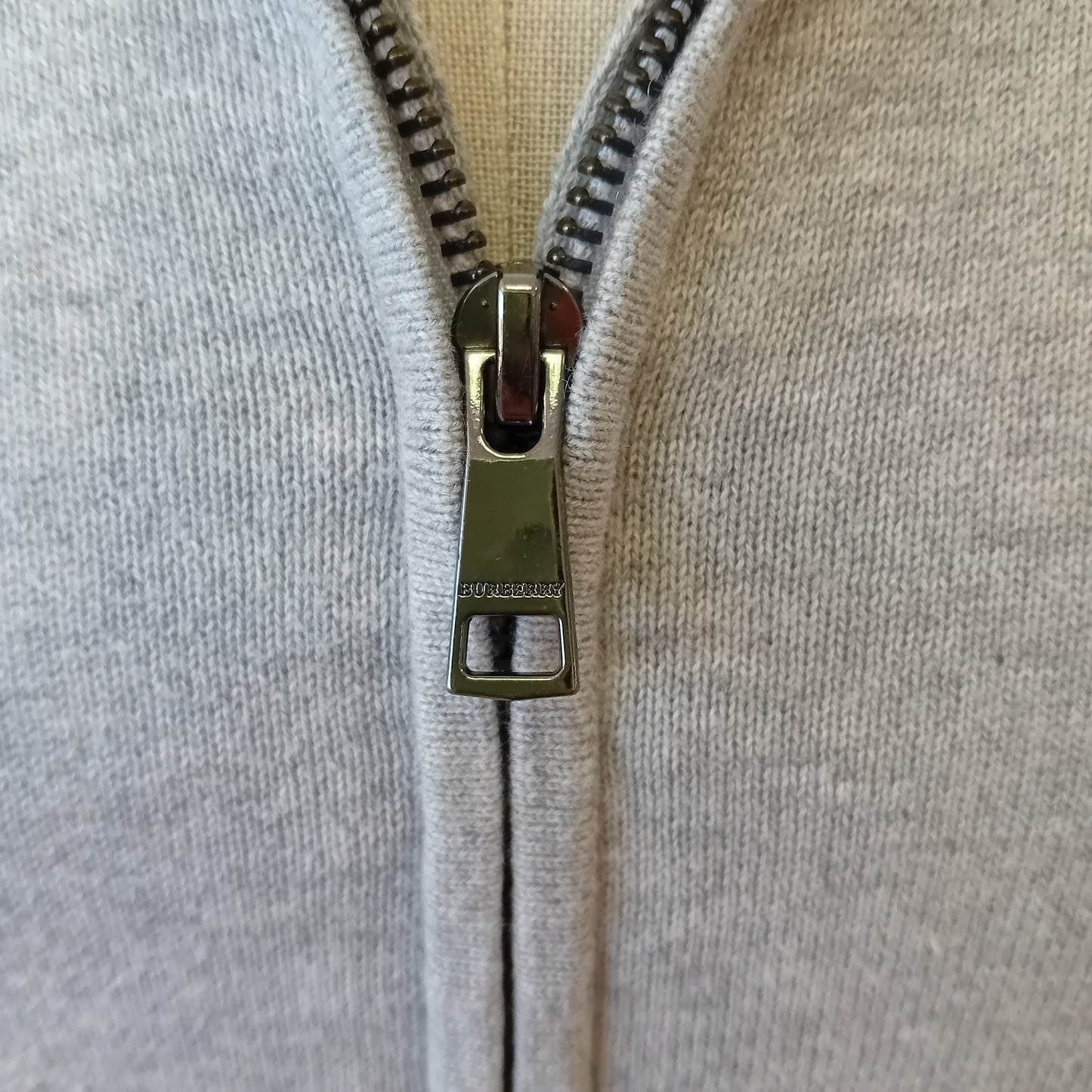 Burberry cardigan junior