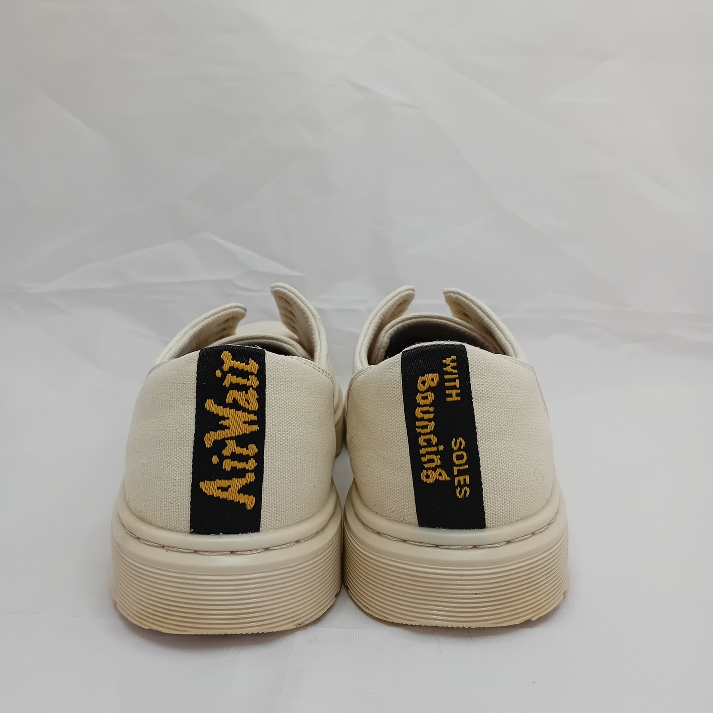 Sneakers DR MARTENS