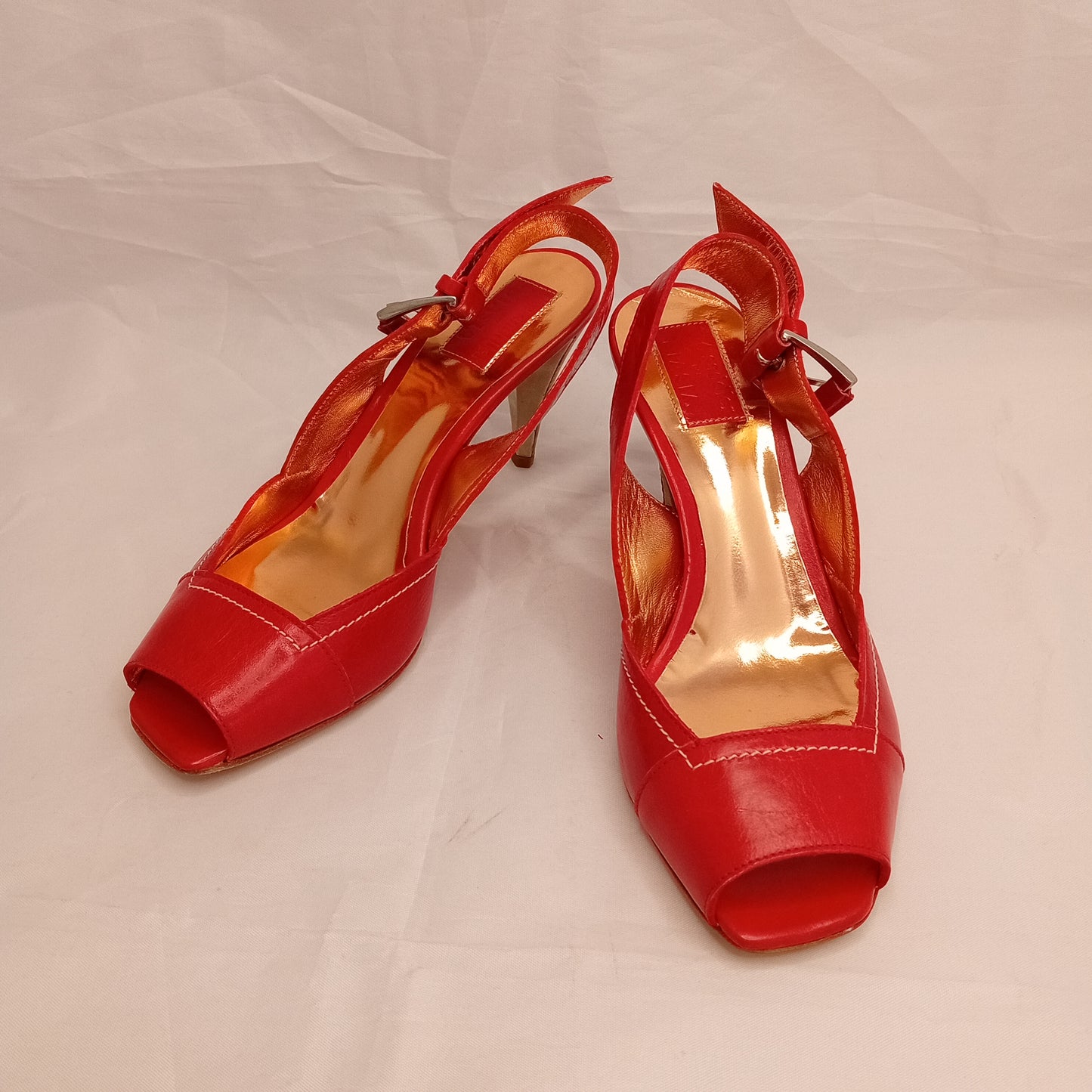 The saddler slingback