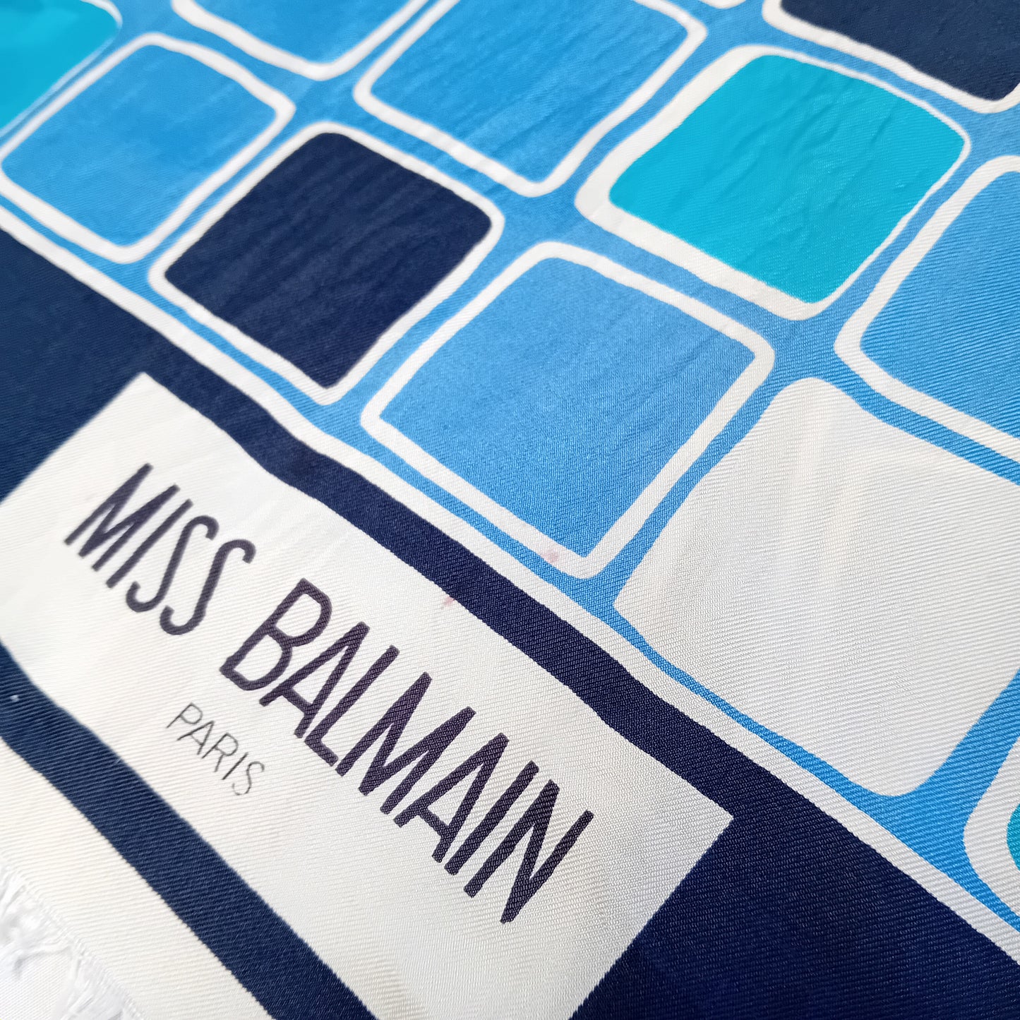 Miss Balmain foulard
